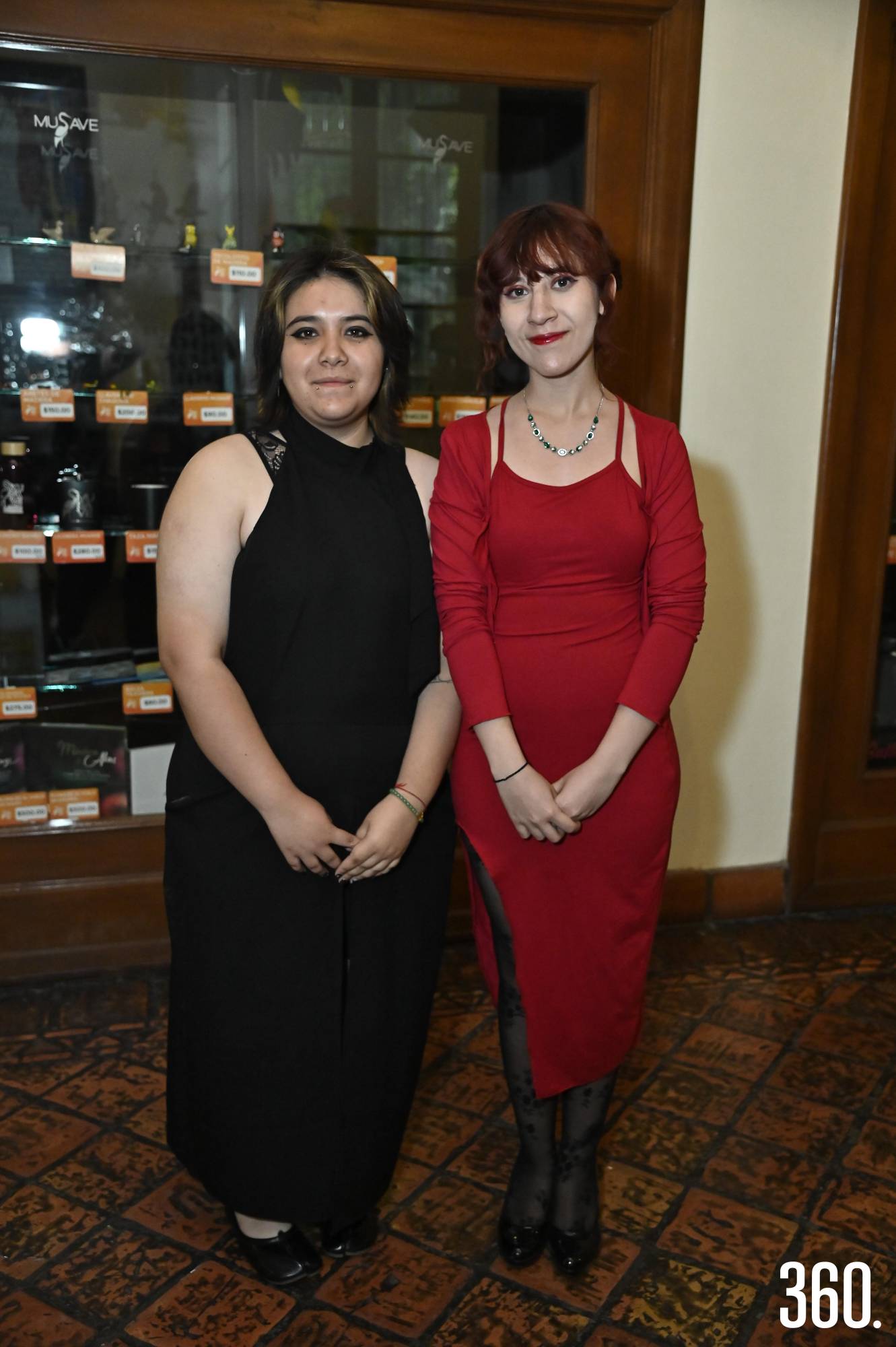 $!Mia Solís y Yumiko de León.