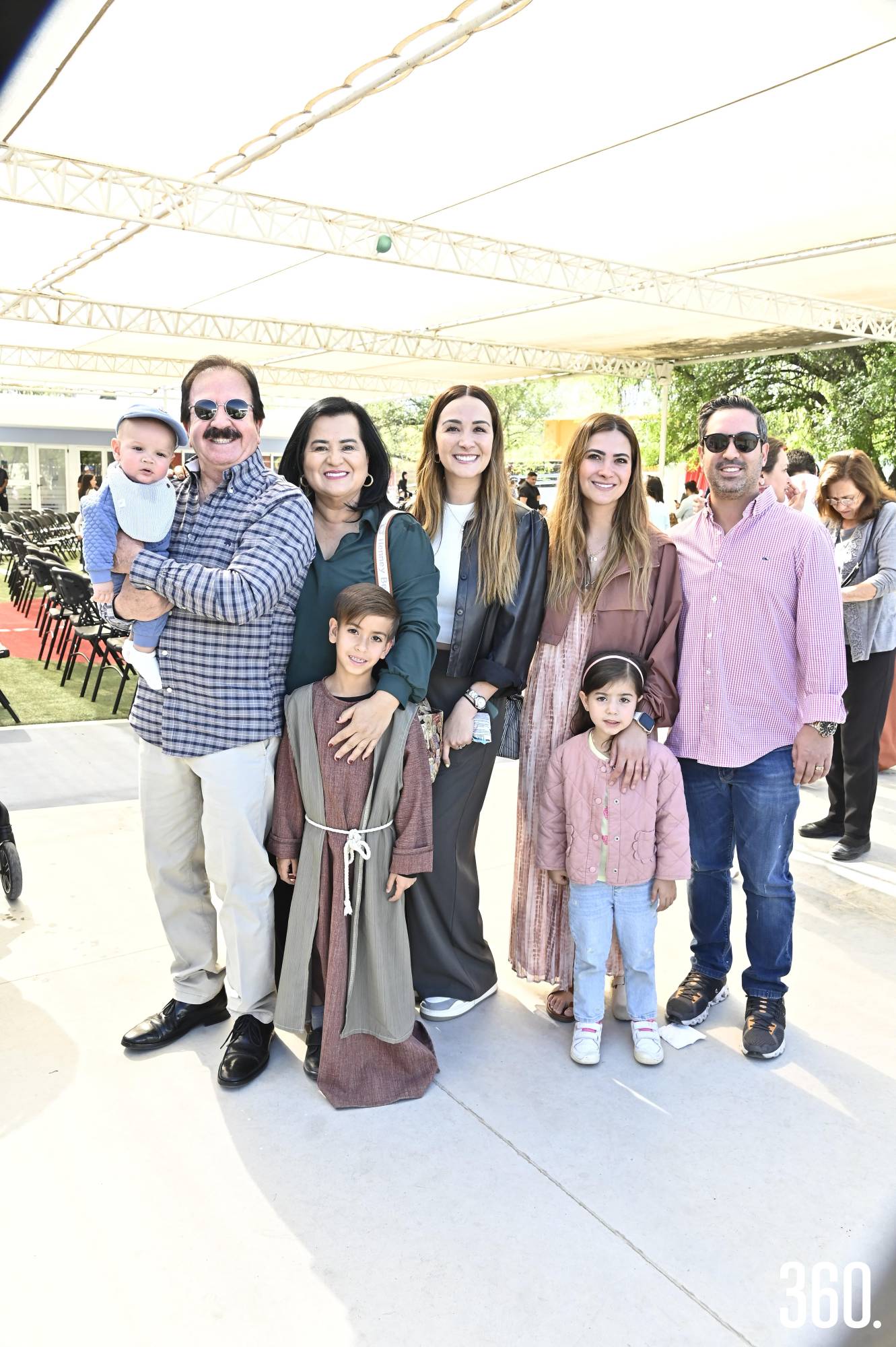 $!Guillermo Torres, Abelardo González, Norma Reyes de González, Anna Lucía González, Sofía González, Fernando López, Fer López y Macarena López.