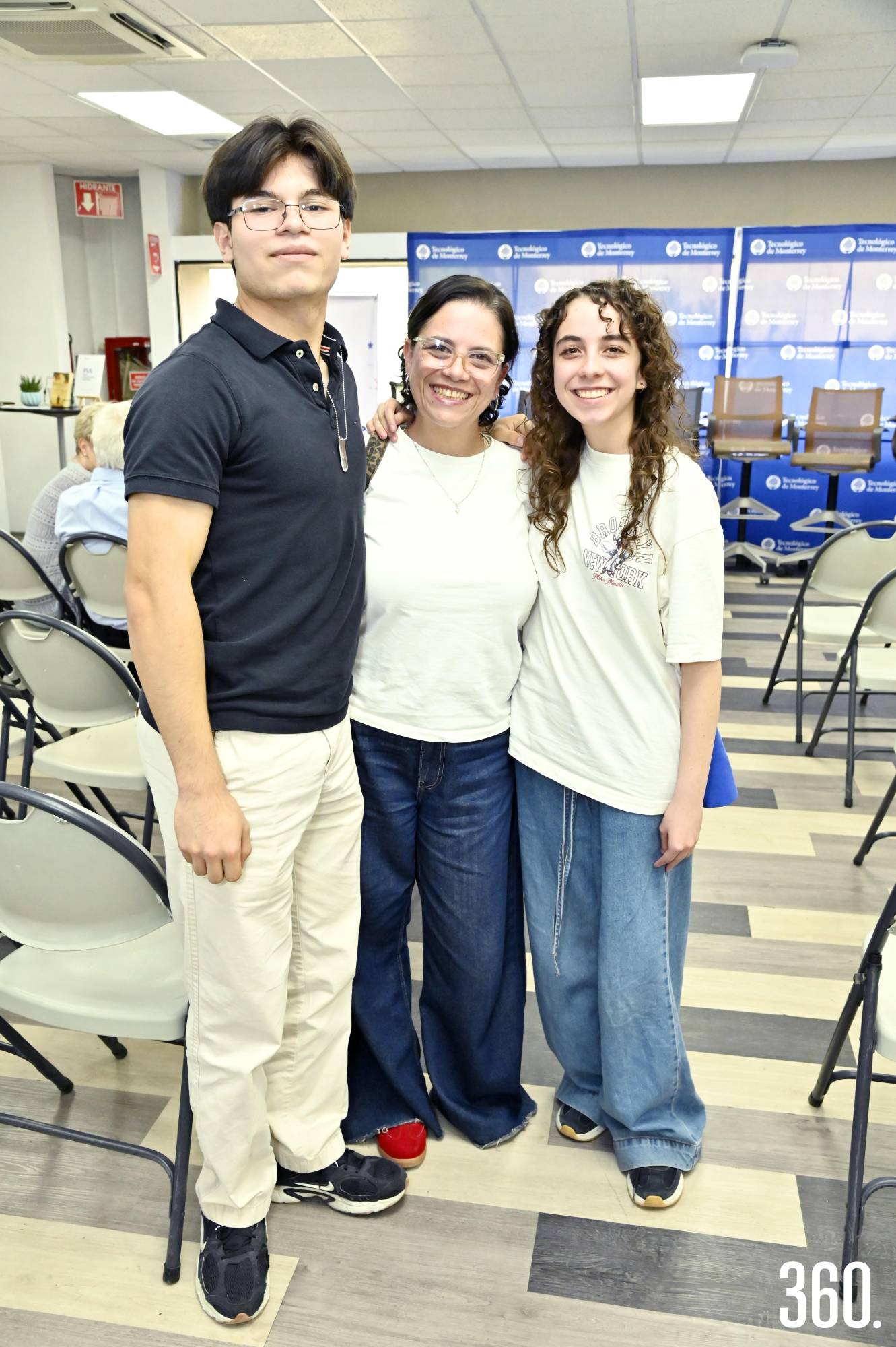 $!Abel de los Santos, Daniela Icaza y Ana Santos.