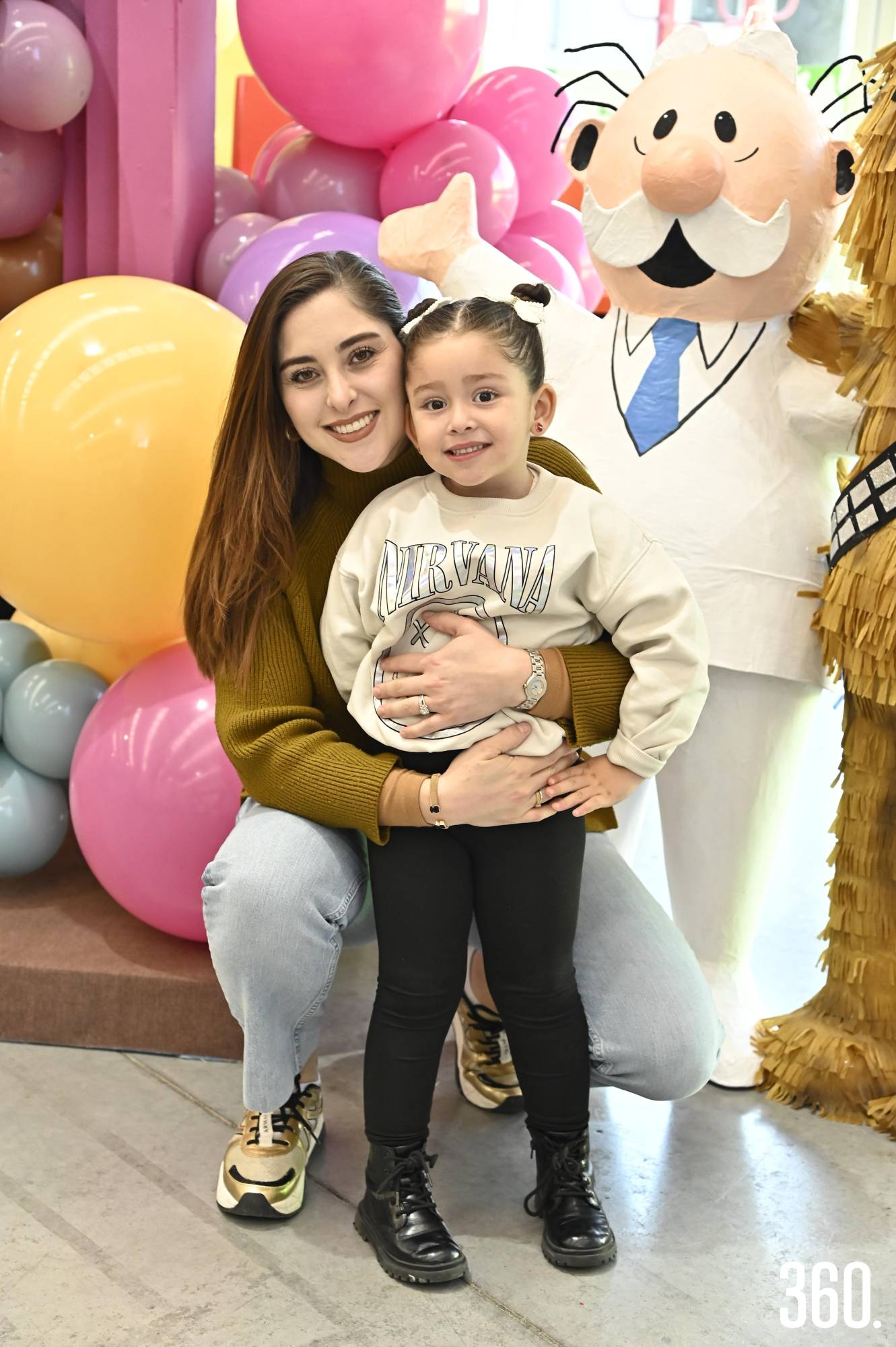 $!Giselle Dávila y Aria Victoria José.