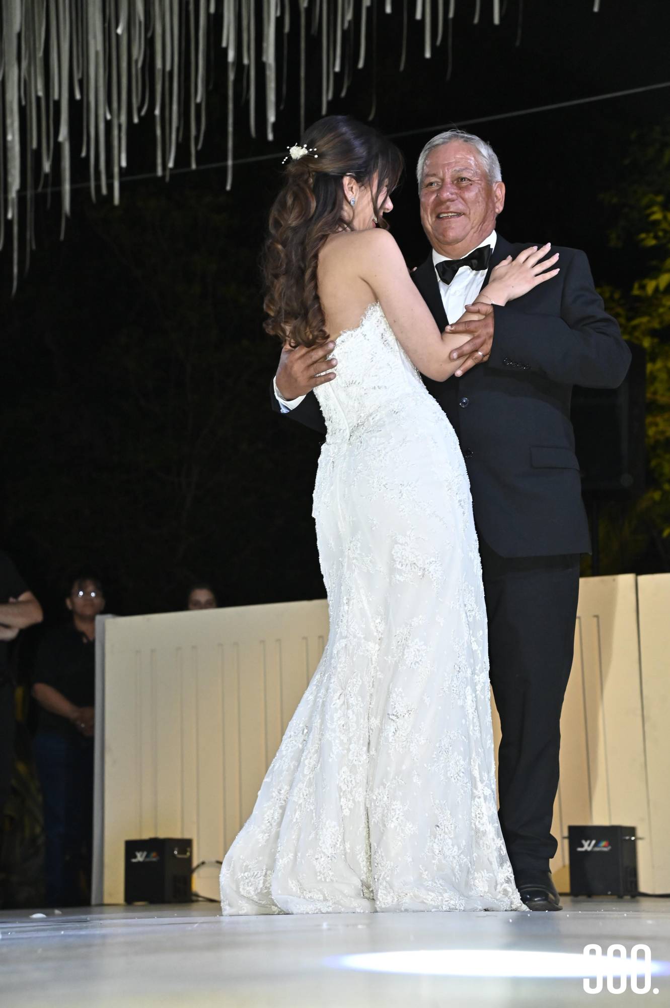 $!Y Ale con su papá, José Luis de las Fuentes.