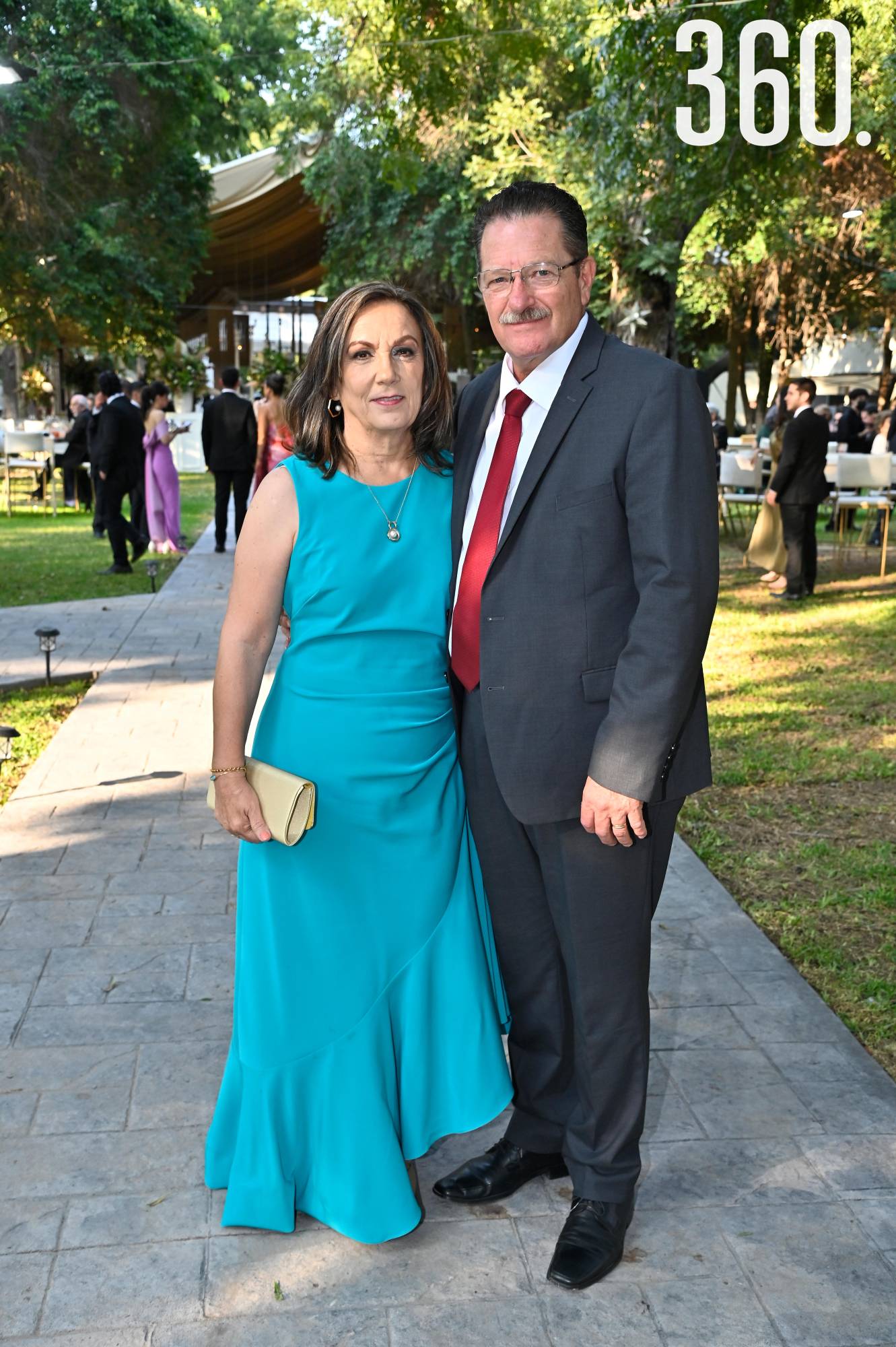 $!BODA DE ESTEFANÍA ELIZONDO Y CHUY LEAL