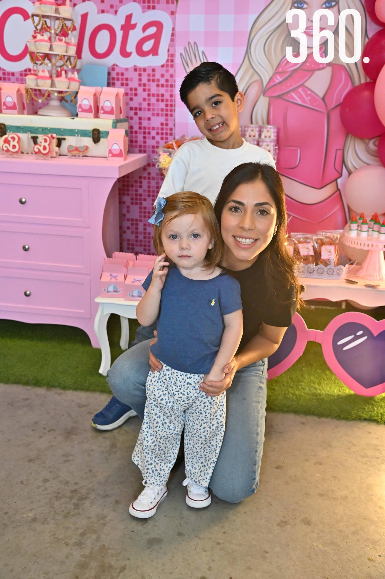 $!FIESTA DE BARBIE PARA CARLOTA Y NADIA DE LAS FUENTES
