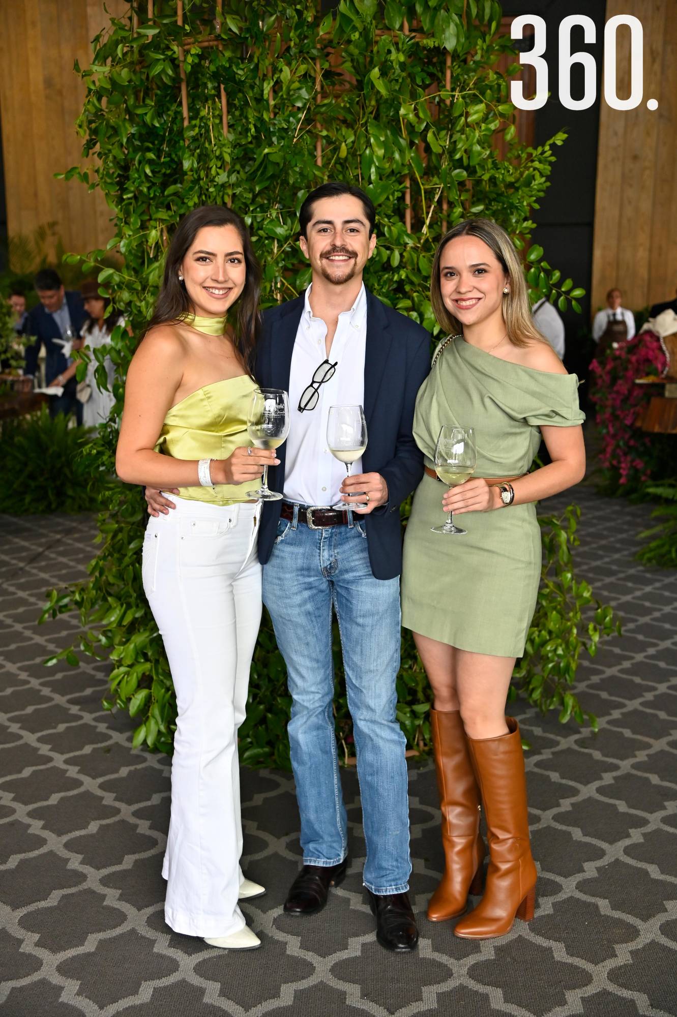 $!CELEBRAN LA FIESTA DE LA VENDIMIA