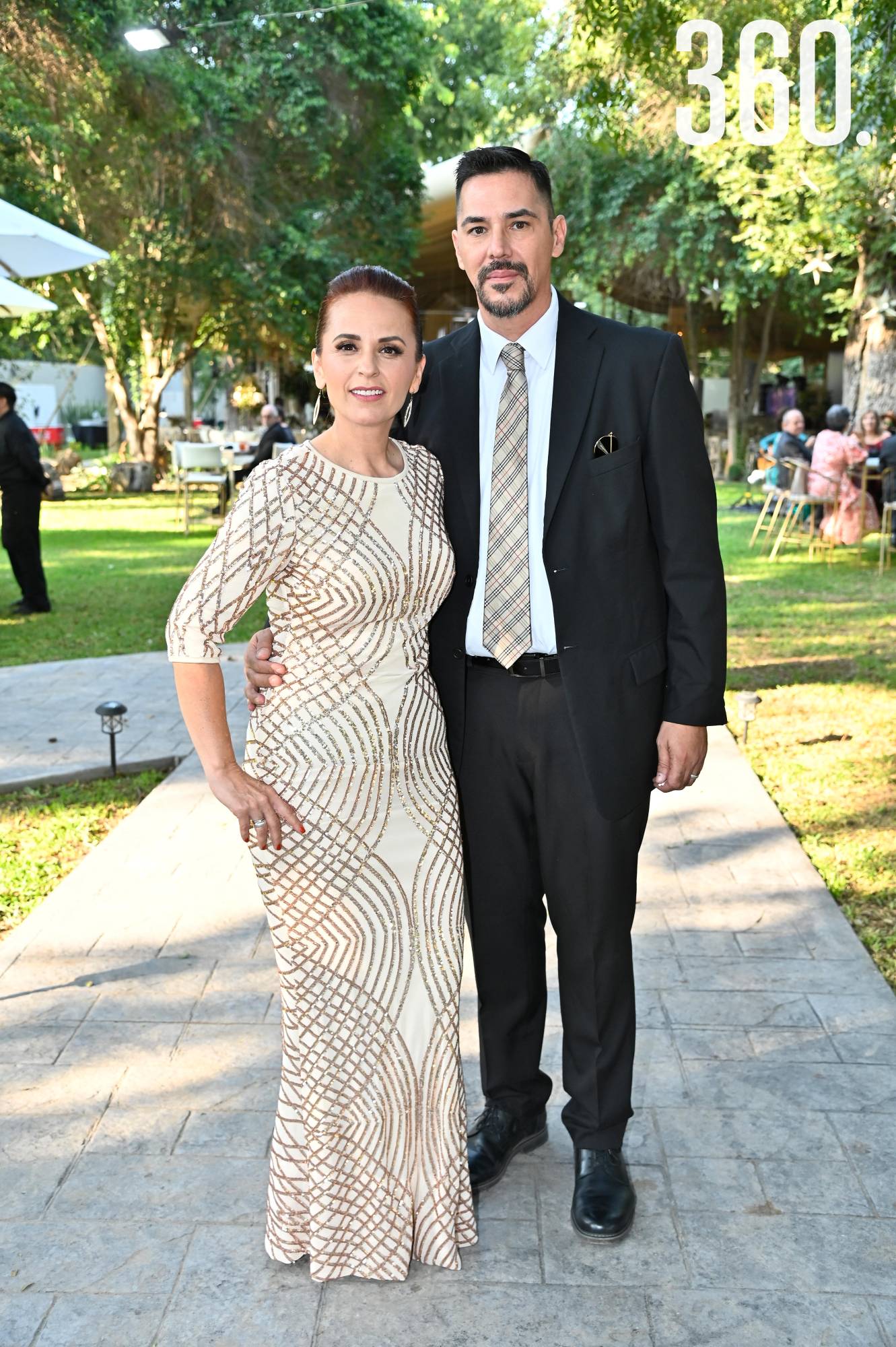 $!BODA DE ESTEFANÍA ELIZONDO Y CHUY LEAL