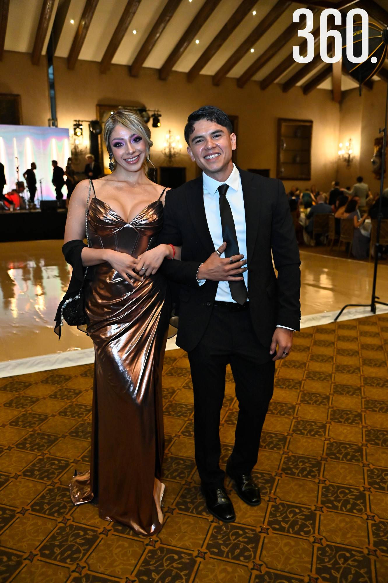 $!Cassandra Carreón y Josué de León.