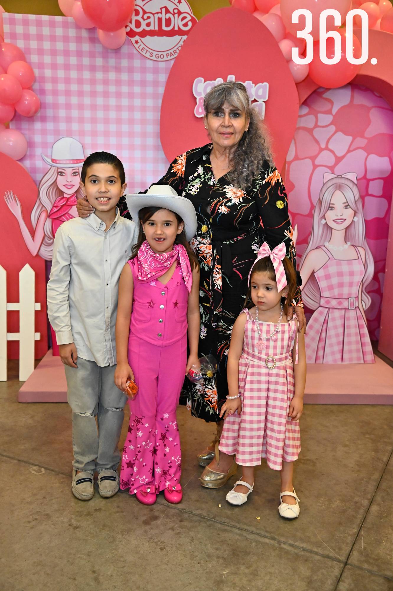$!FIESTA DE BARBIE PARA CARLOTA Y NADIA DE LAS FUENTES