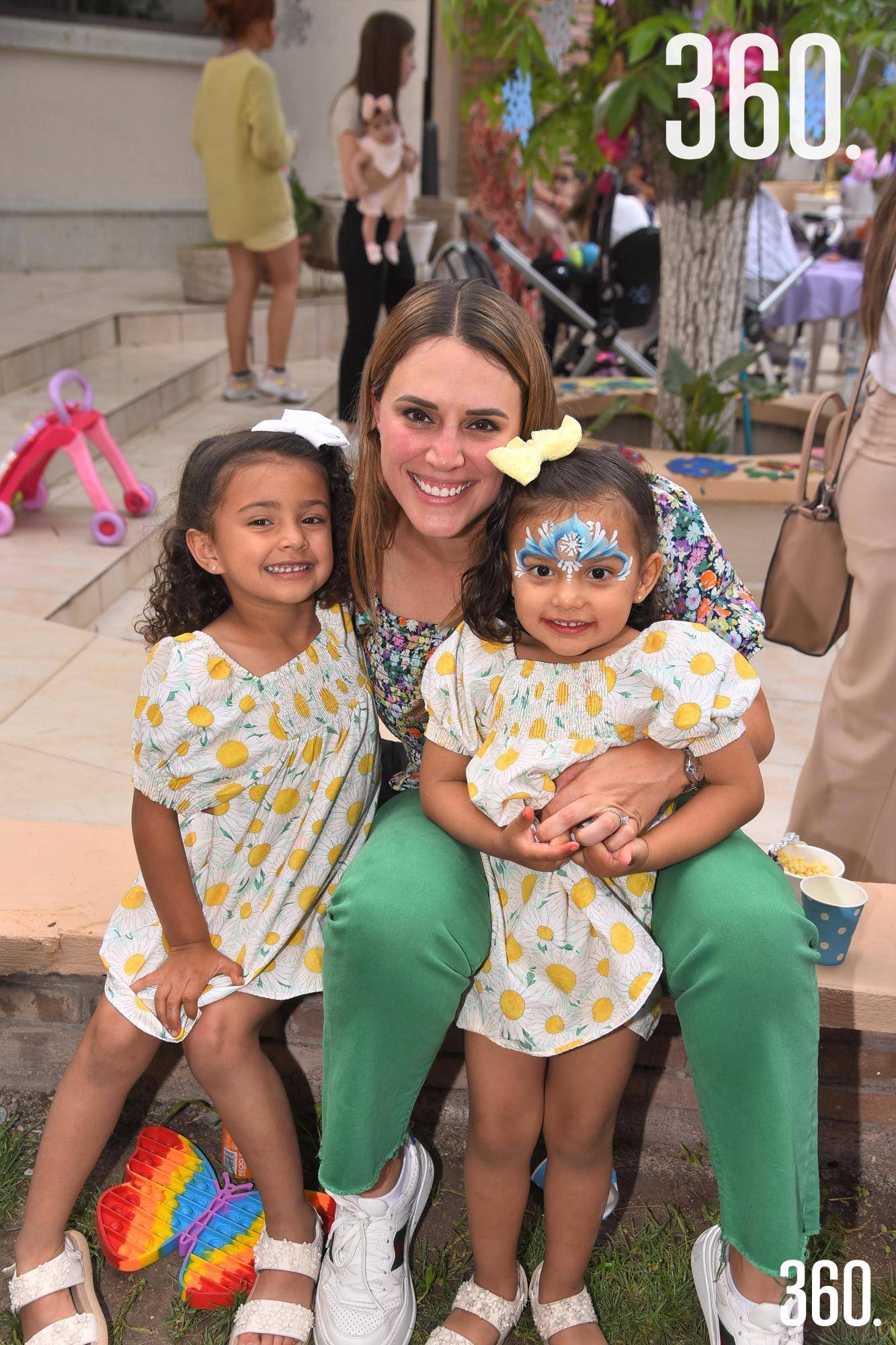 $!Cristina Dávila con Cristy y Romina Pérez.
