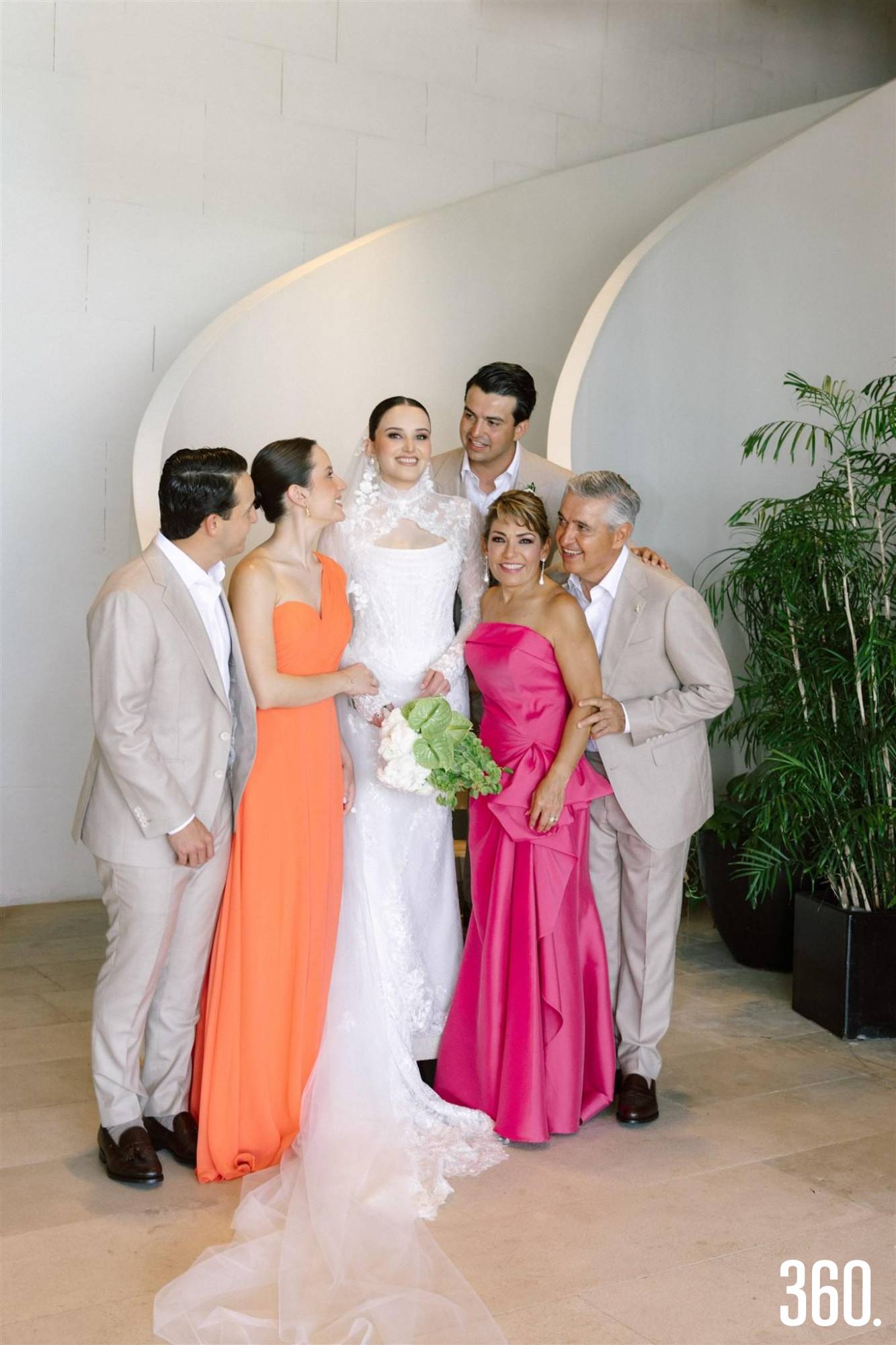 $!La pareja con Rodrigo Valdés, Paulina Colunga, Patty Castro y Ricardo Valdés.