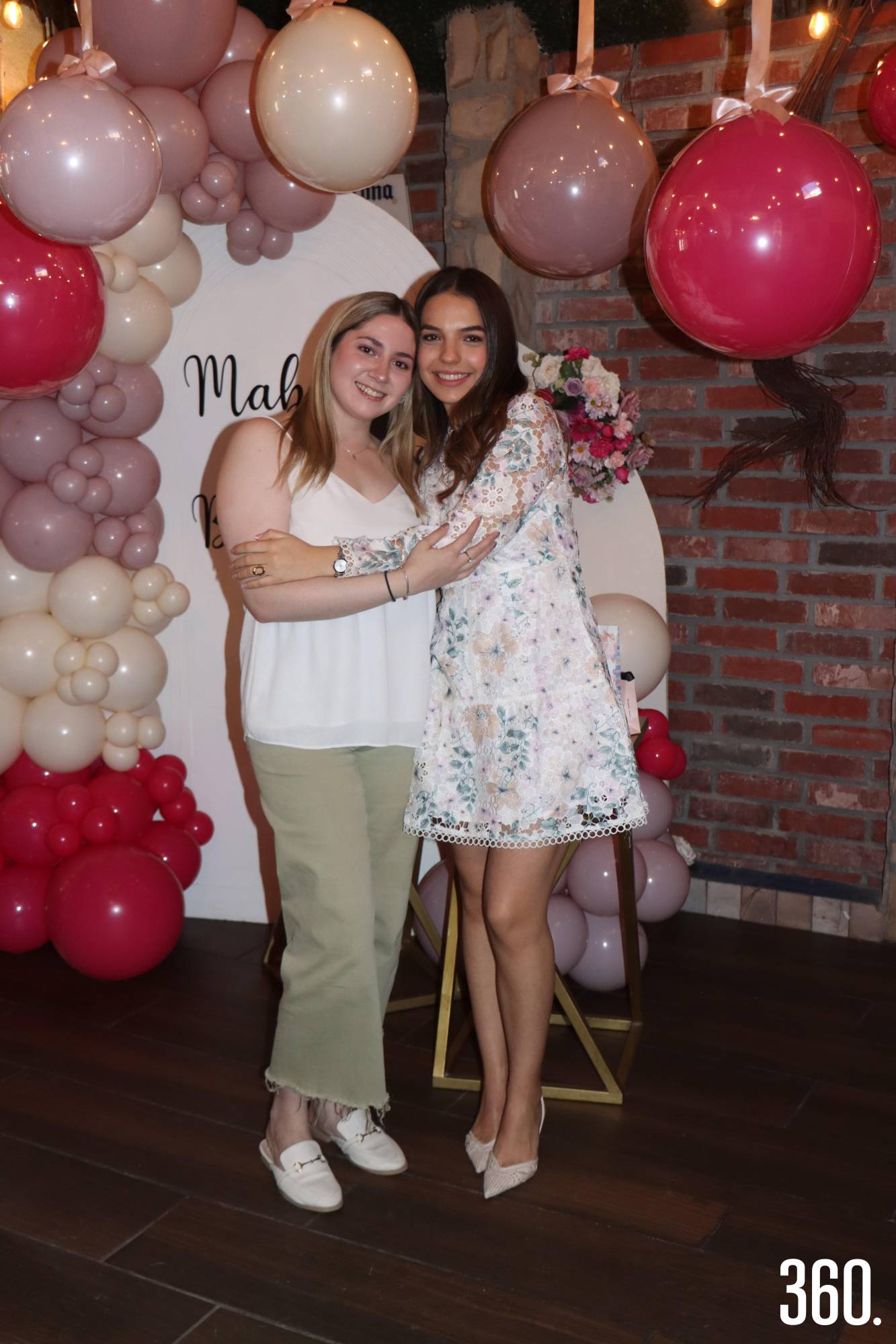 $!Mabel con Roberta Villaseñor.