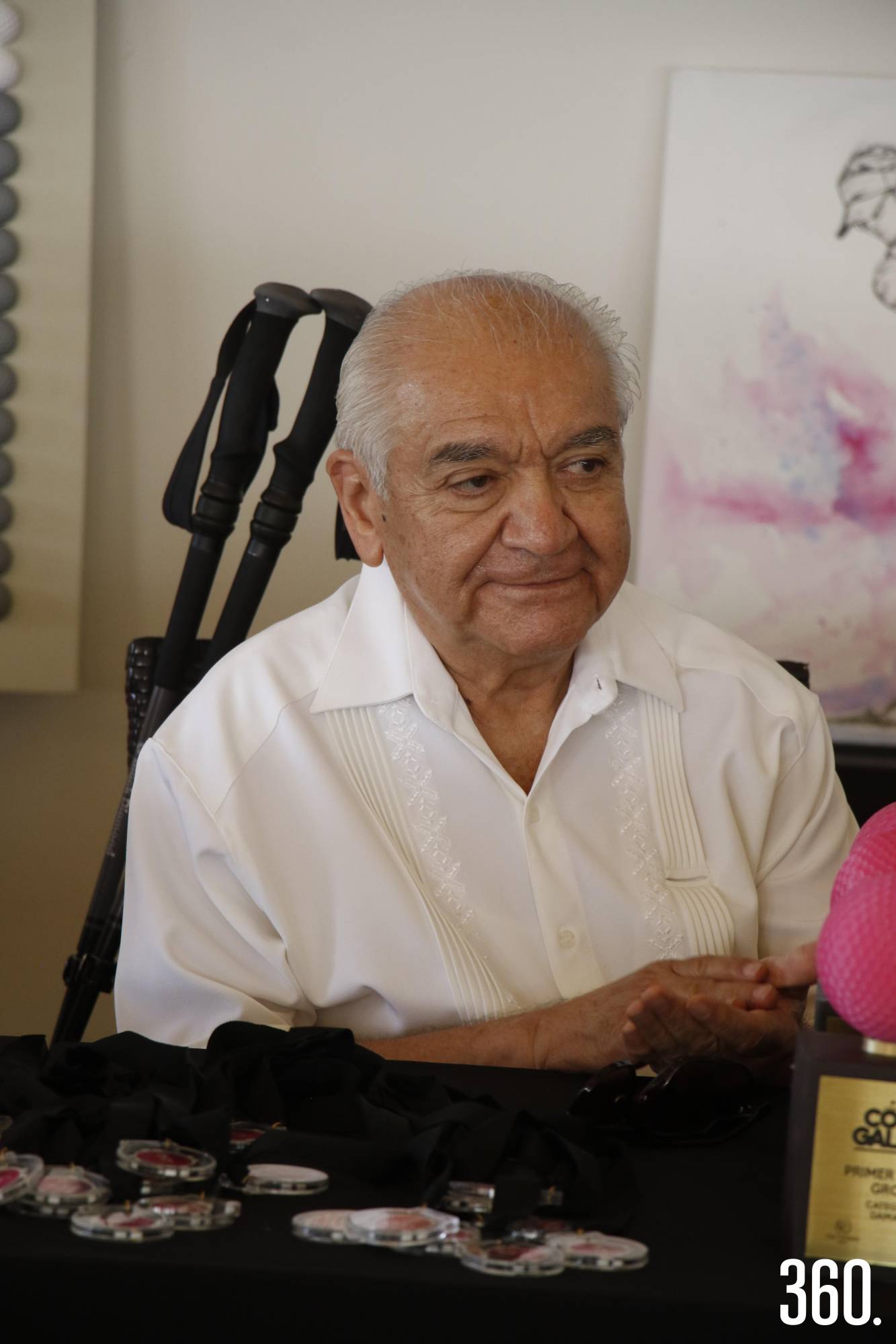 $!Jaime Alberto Villanueva, representando a la familia Gallart.