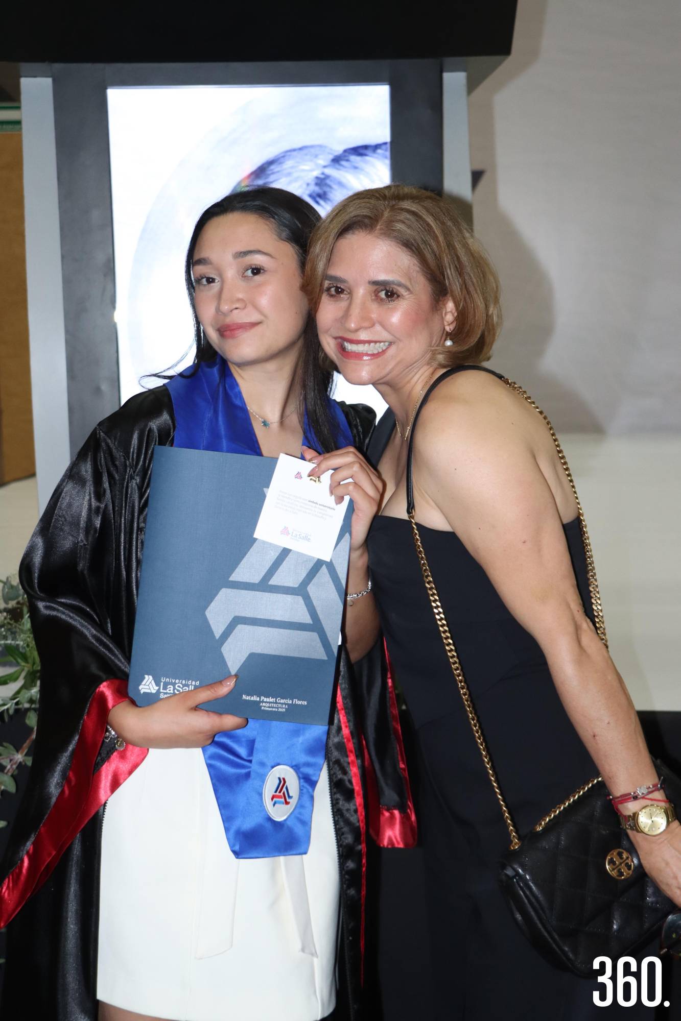 $!Natalia García e Ivette Flores.