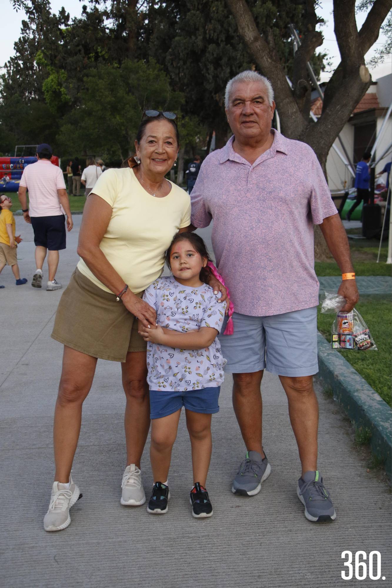 $!Mónica Ventura, Isabela González y José Ventura.