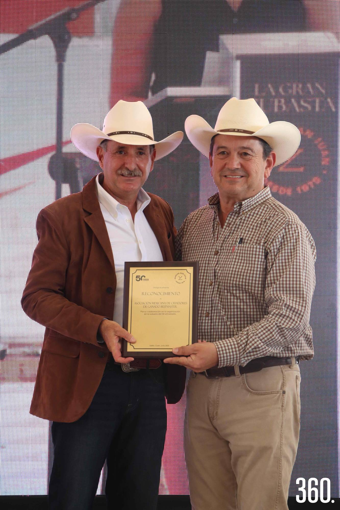 $!Reconocimiento a la Asociación Mexicana de Criadores de Ganado Beefmaster.