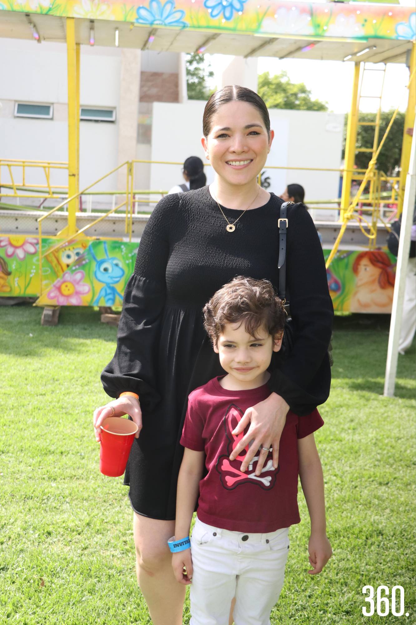 $!Lili Loera y Juan Pablo Castañeda.