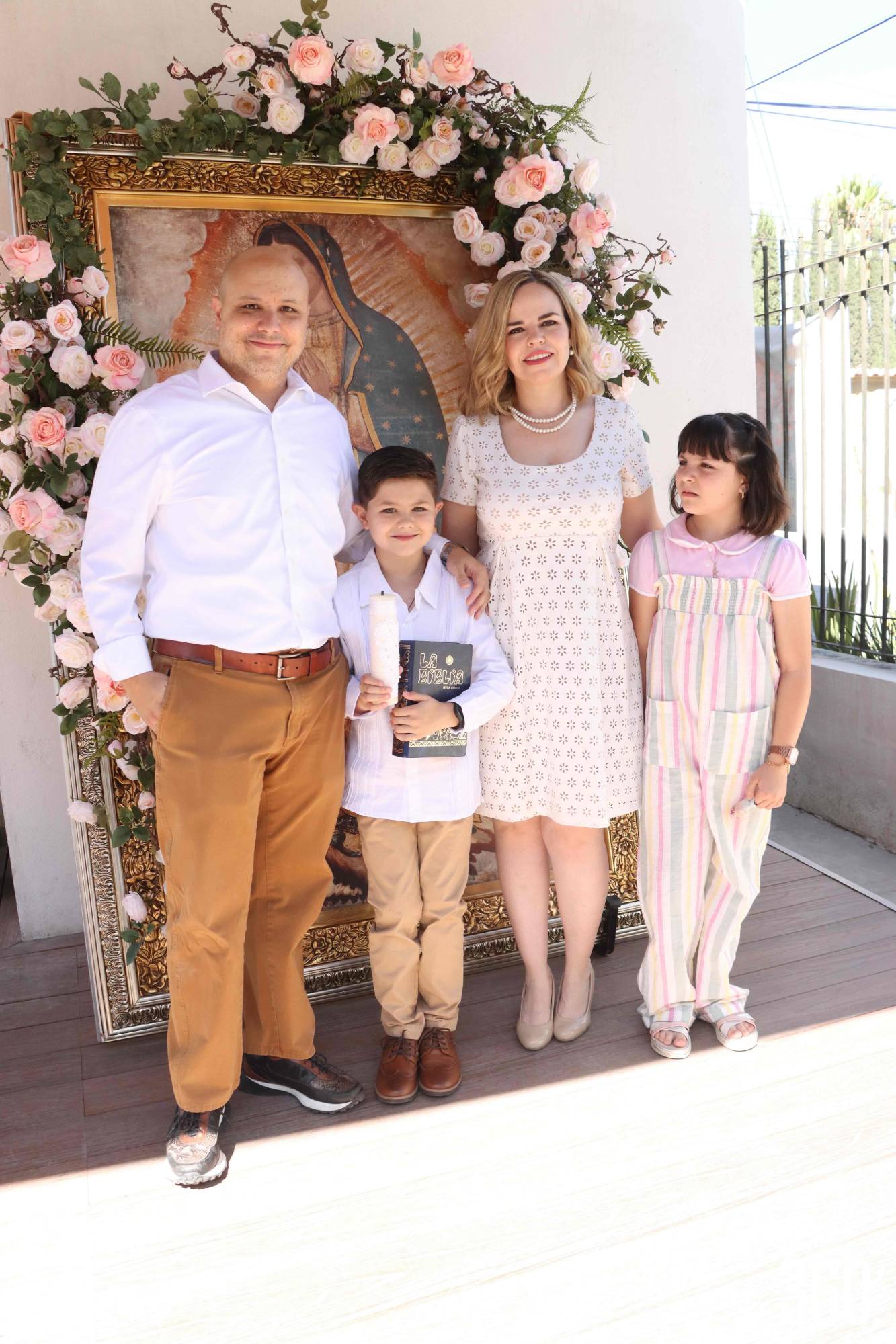$!Alejandro Espino, Alejandro Espino, Esperanza Izquierdo y Bárbara Espino.