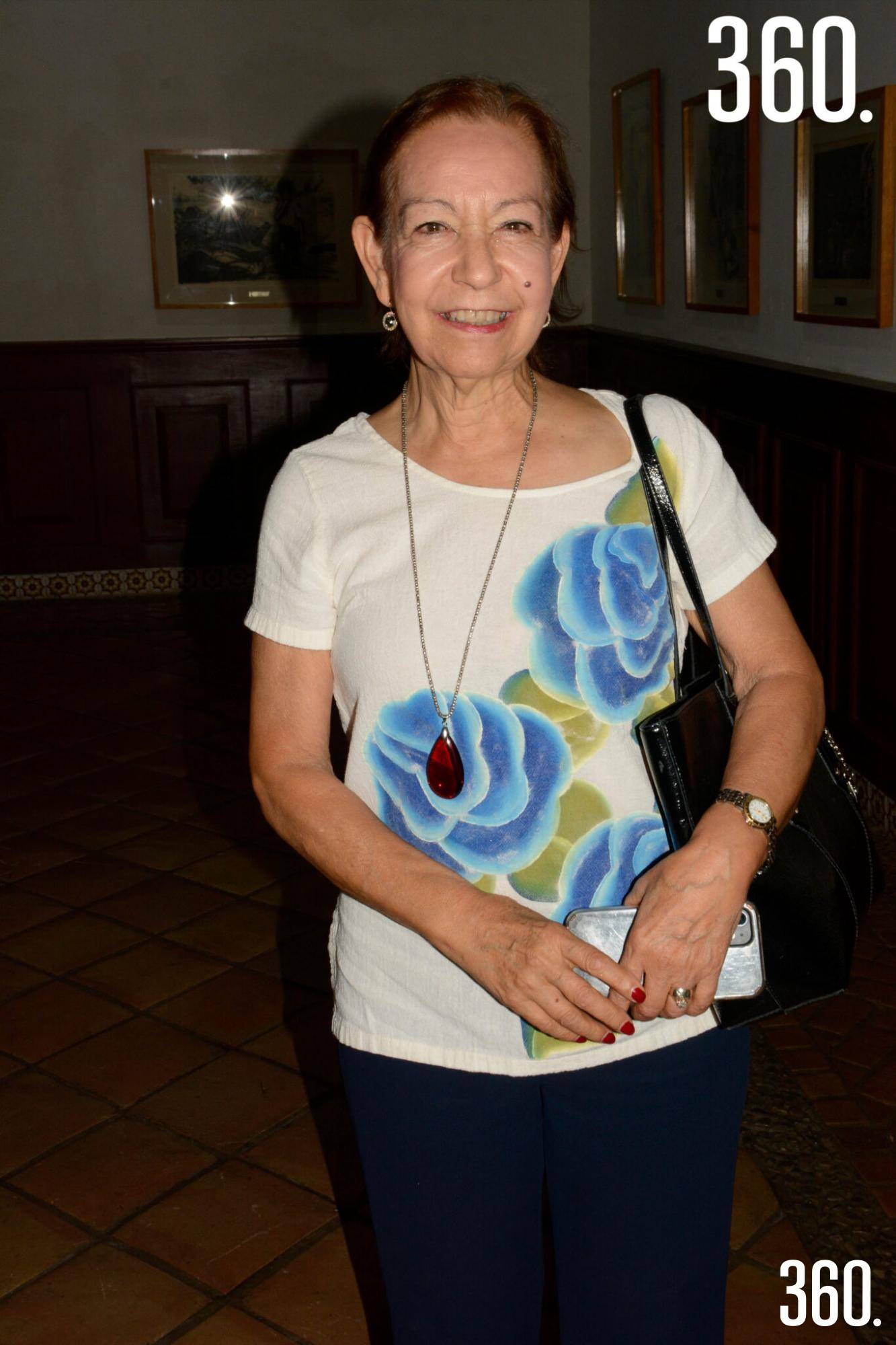 $!Adriana Flores.