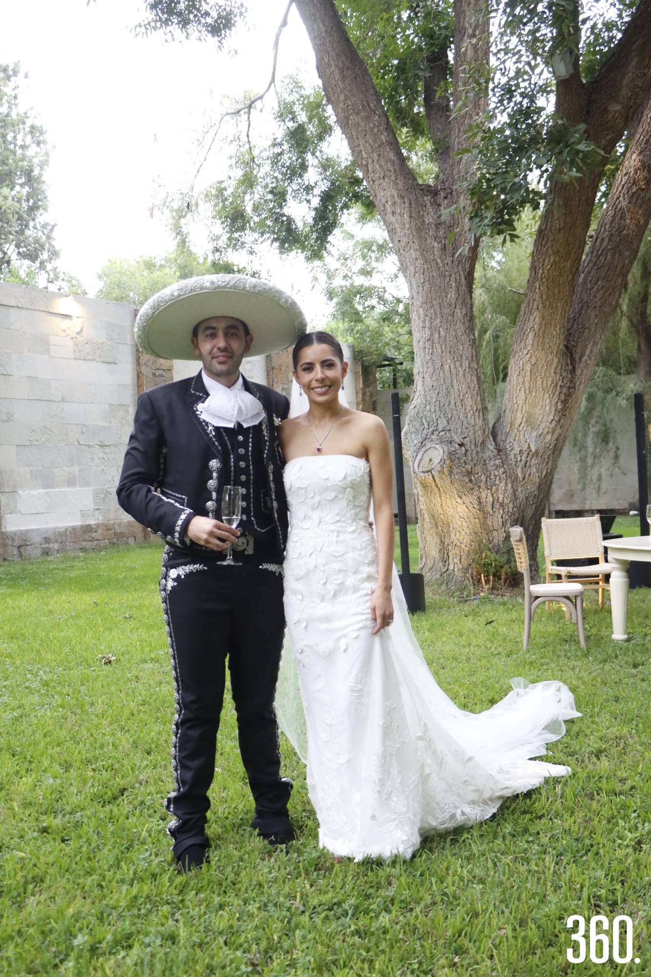 $!Leonardo Dávila y Gabriela Cabello.