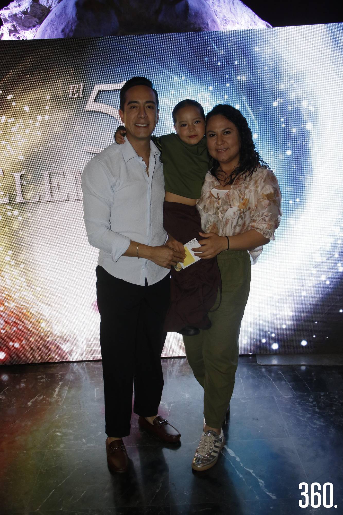 $!Familia Torres Limón.