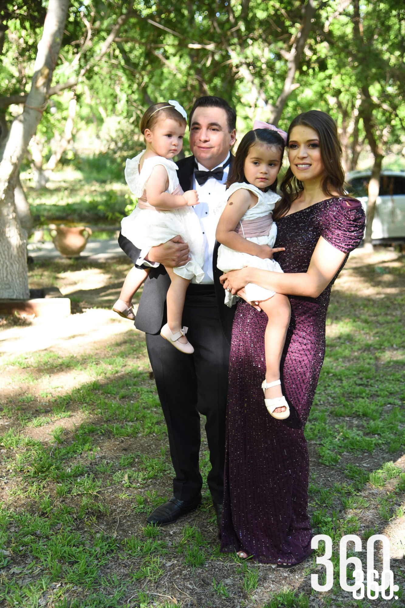 $!Reginaldo Gutiérrez y Ana Gil con Isabela y Ana Camila Gutiérrez.