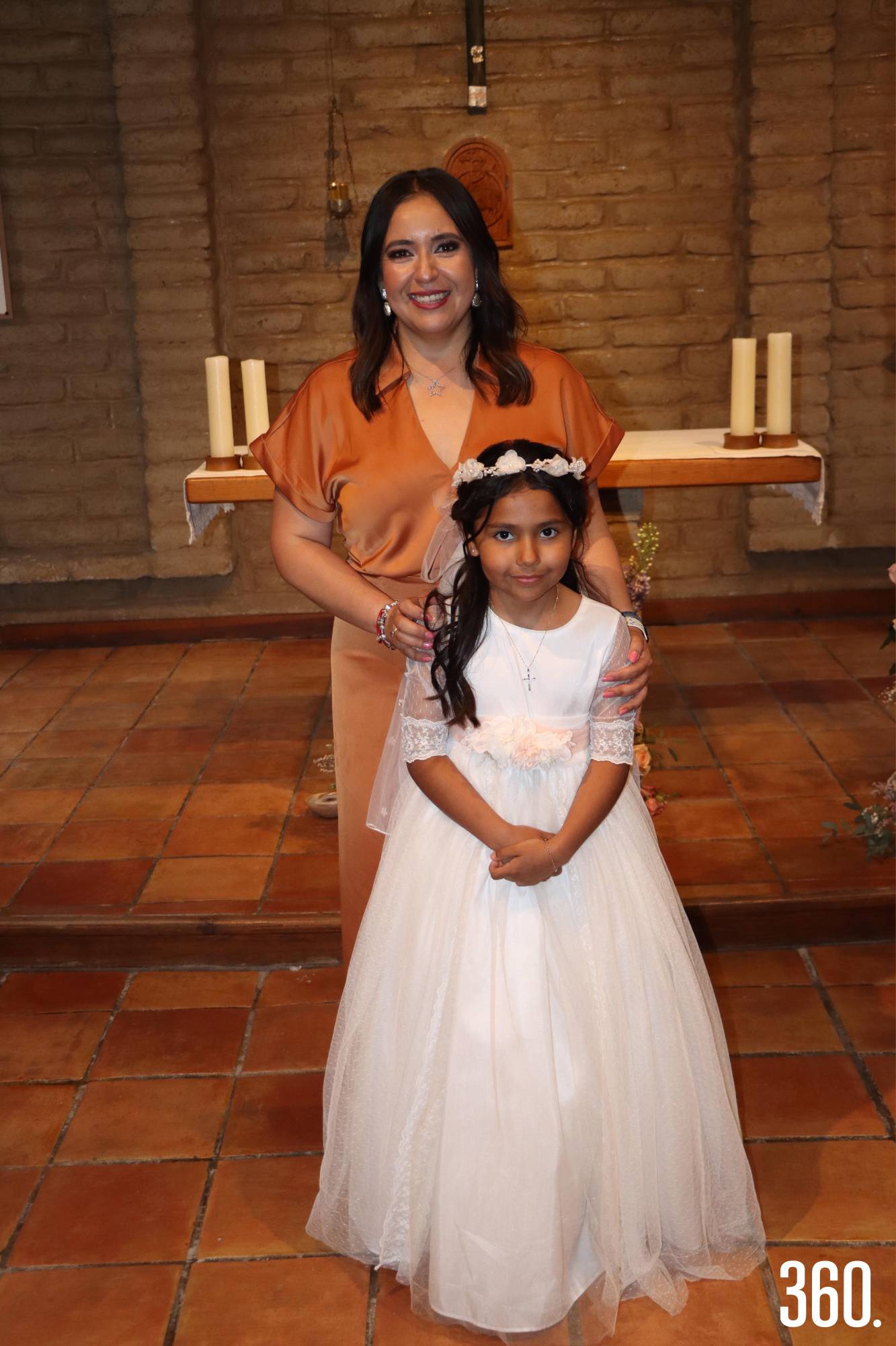$!Isabel María con su madrina, Bárbara Castilla.