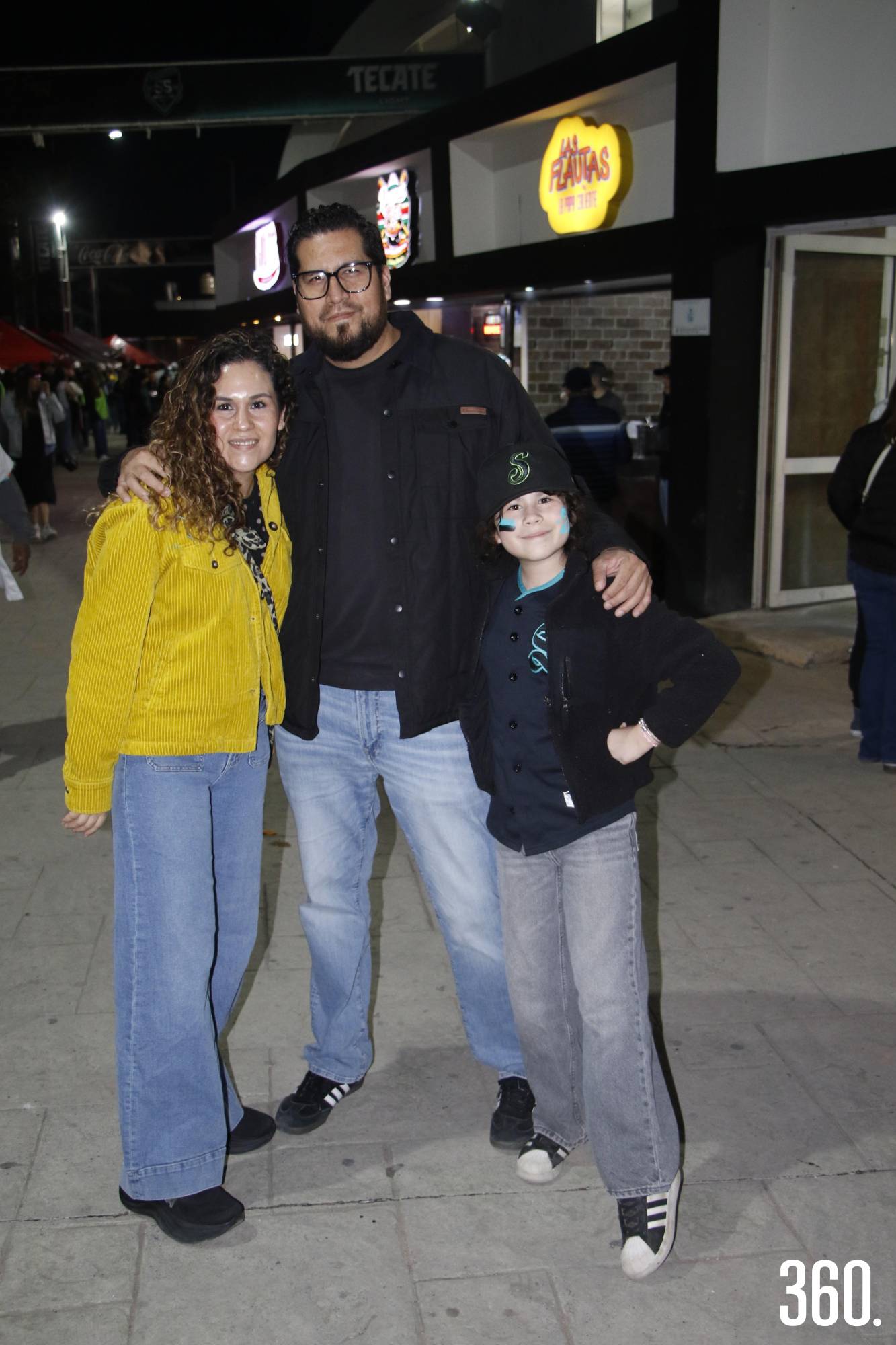 $!Ana Garza, Ángel y Mariana Bosques.