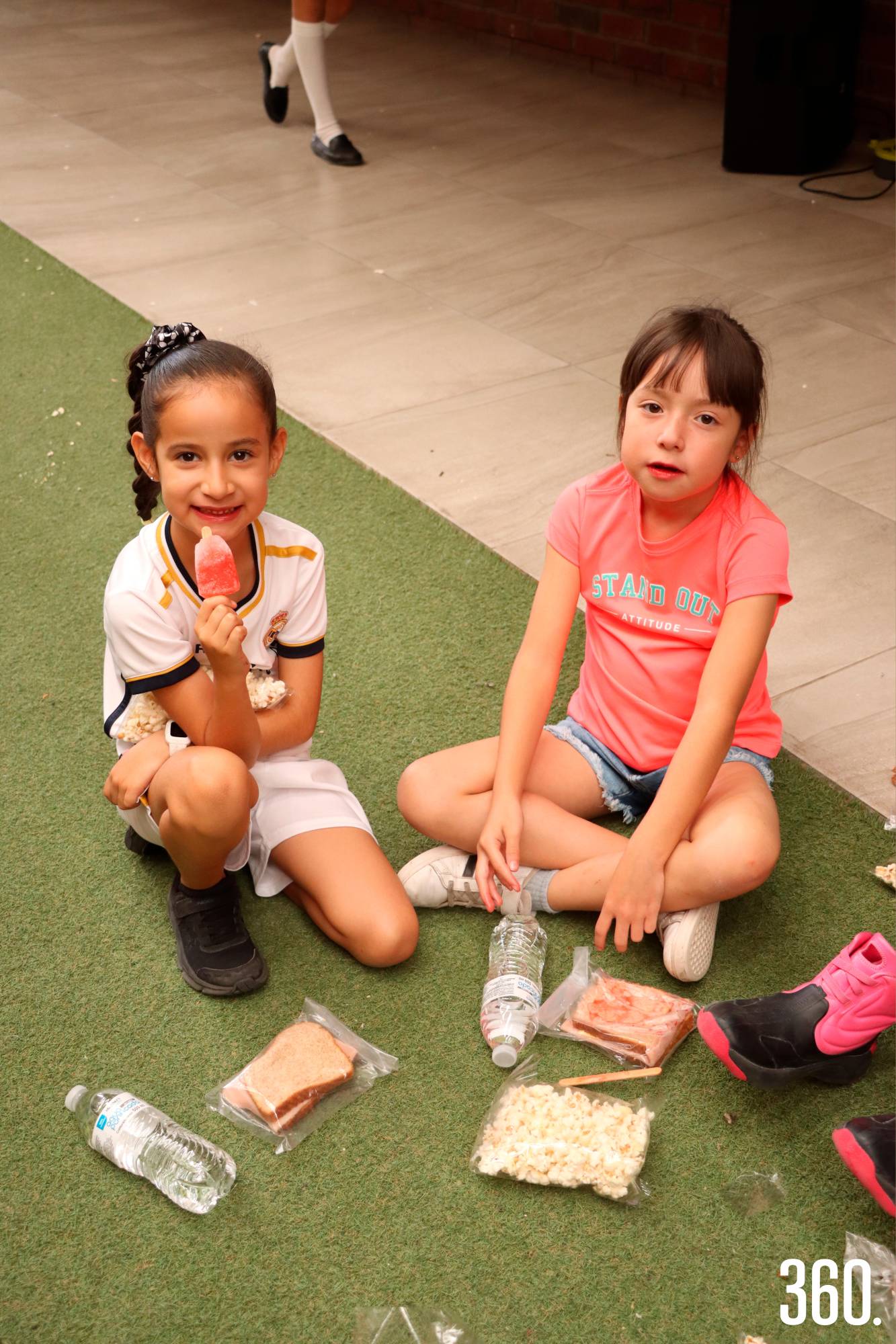 $!Daniela Flores y Cassandra García.