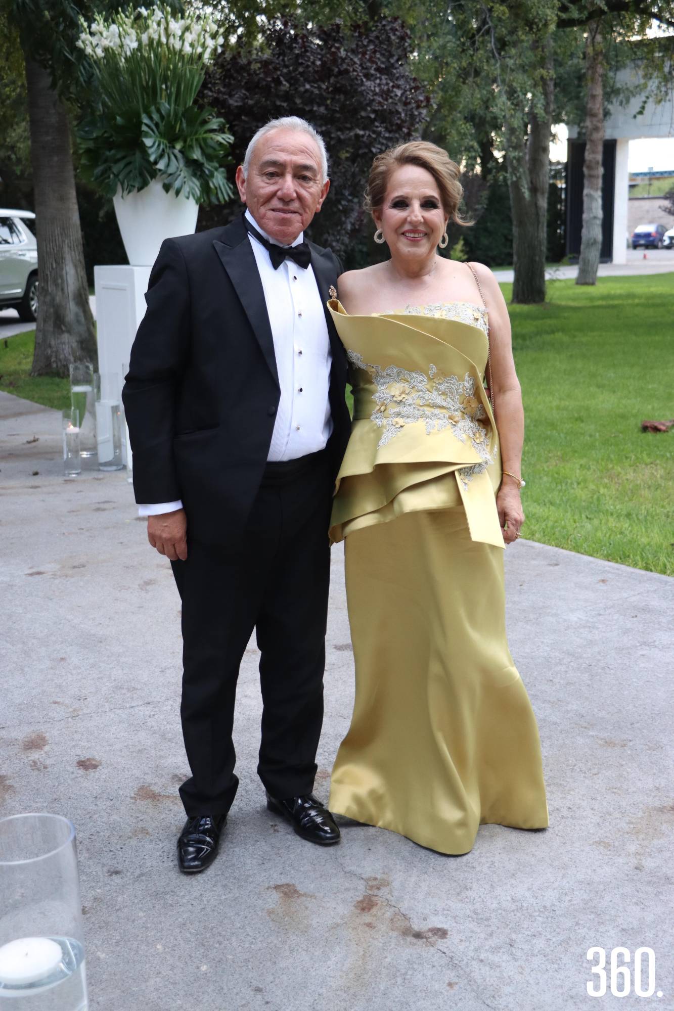 $!Javier Ramírez y Artemiza Ortegón, padres de la novia.