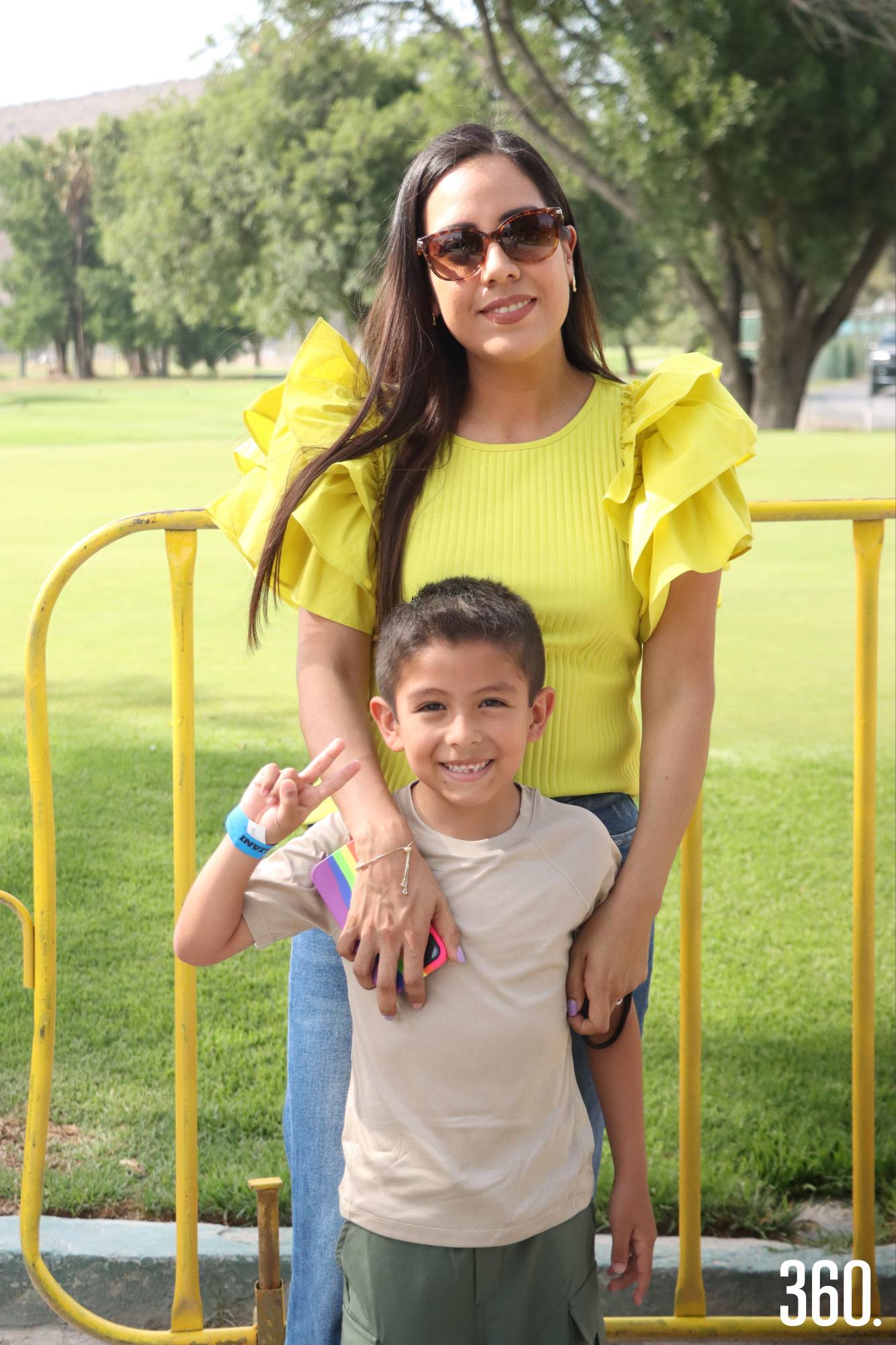$!Tere Torres y Mateo Olvera.