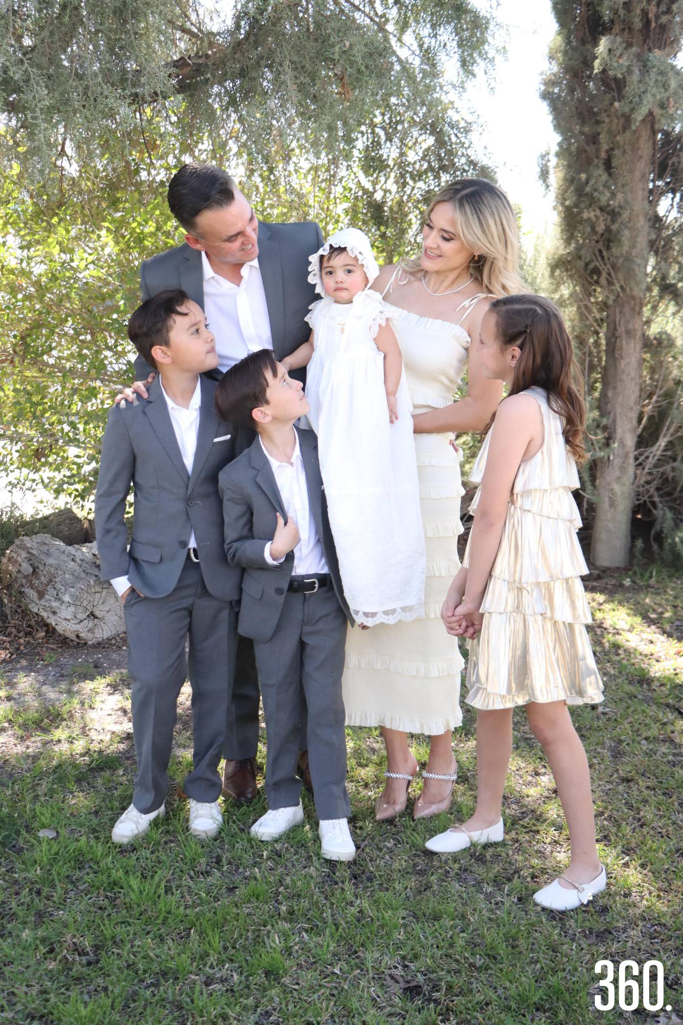 $!La familia Aguirre González con Silvana.