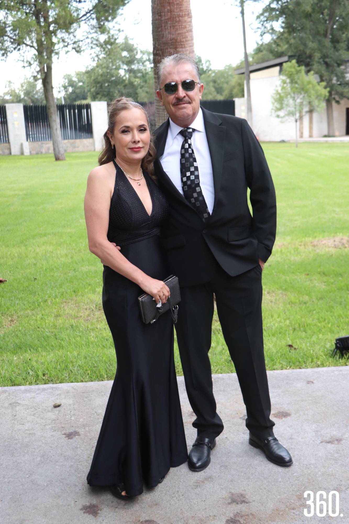 $!Rosalía Barrón y Espiridión Amezcua.
