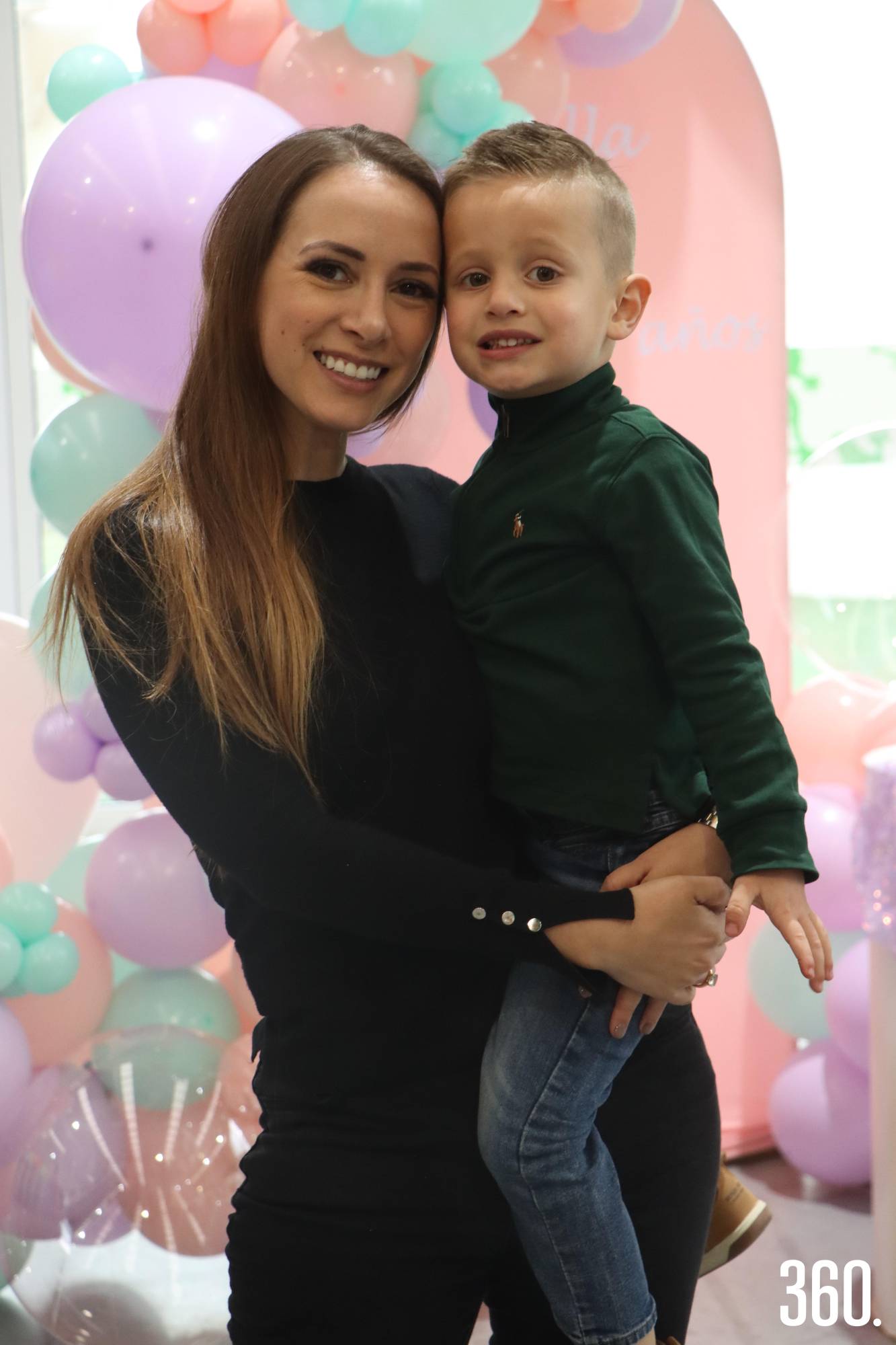 $!Alina Castillo y Alberto Prado.