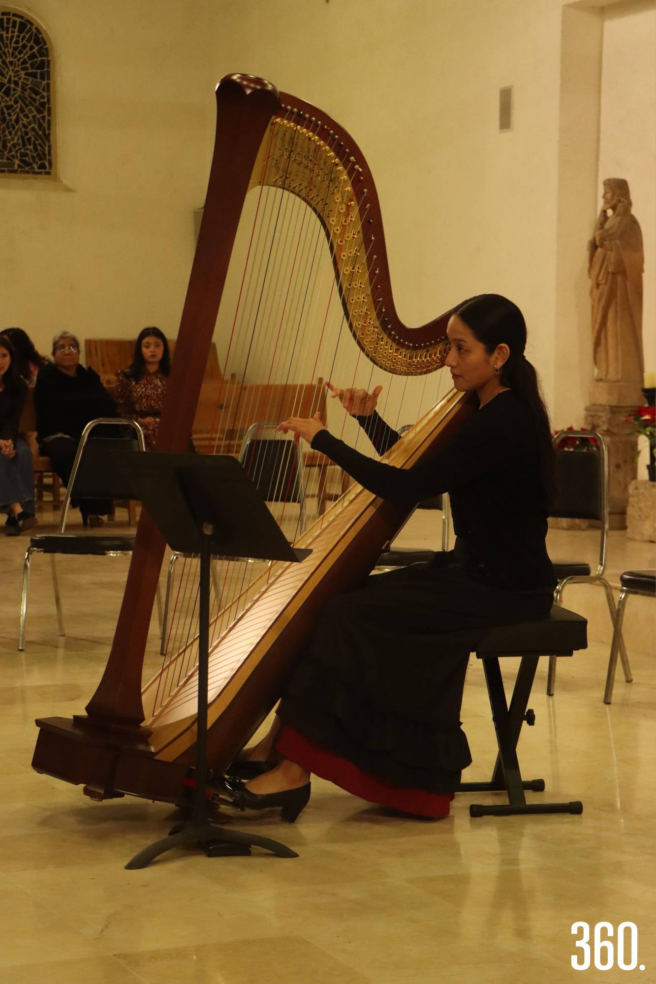 $!Betuel Ramírez, arpista invitada.