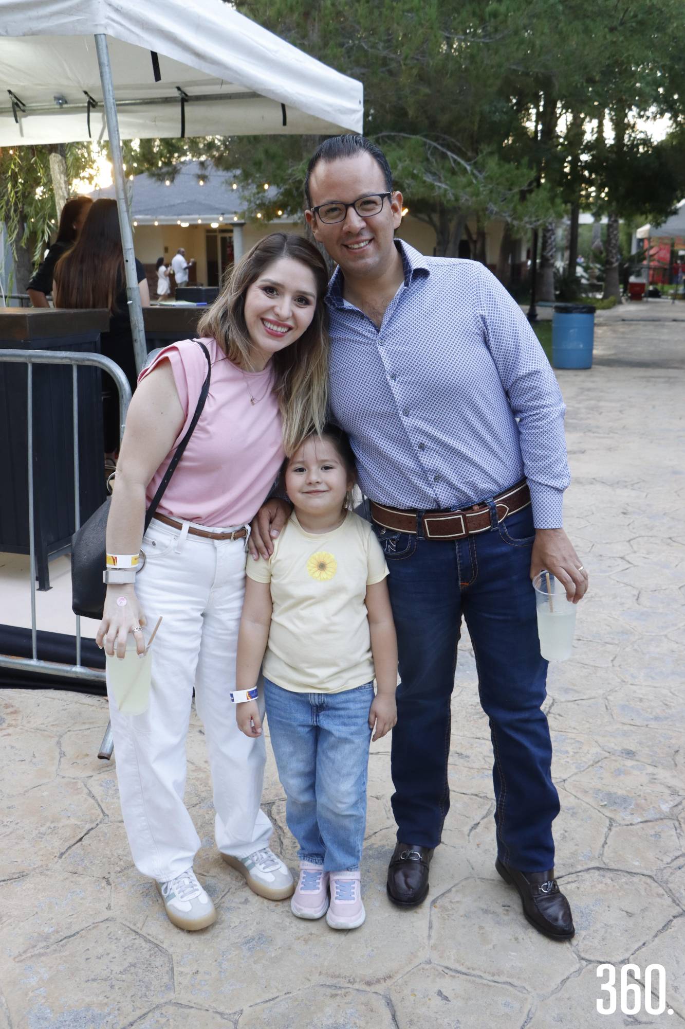 $!Fernanda Coppola, Fernanda y Carlos García.