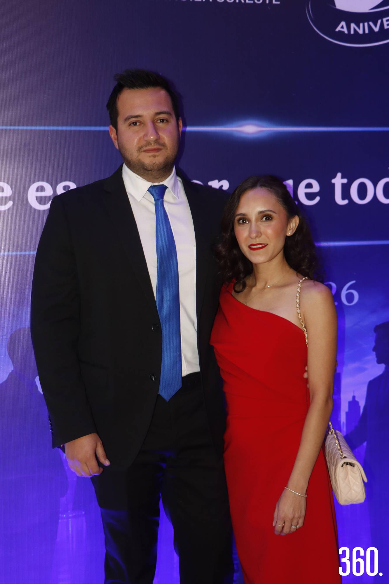 $!César Macías y Paola Cárdenas.