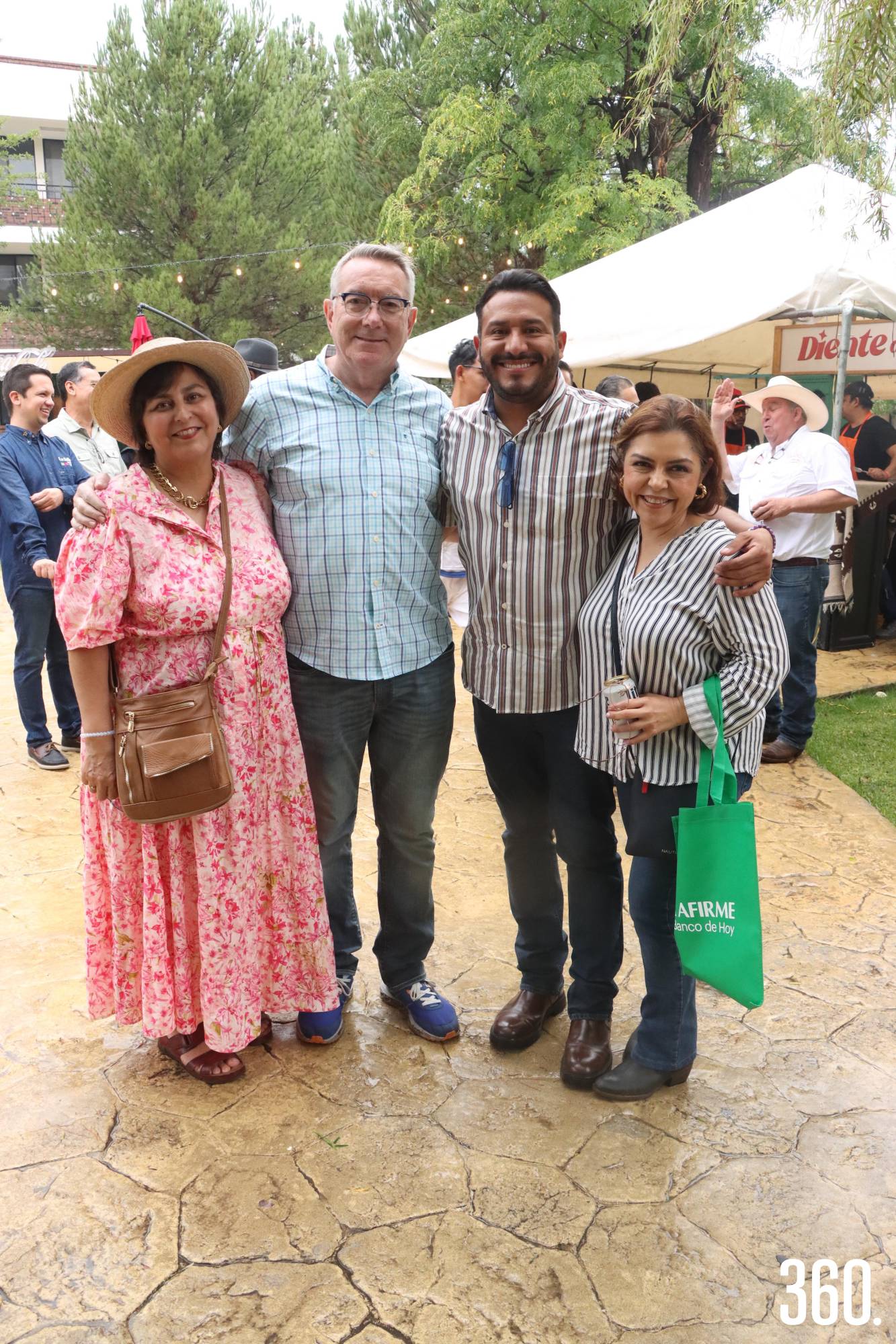 $!Yolanda Frutos, Lawrie McEwan, Christian Estrada y Claudia Torres.