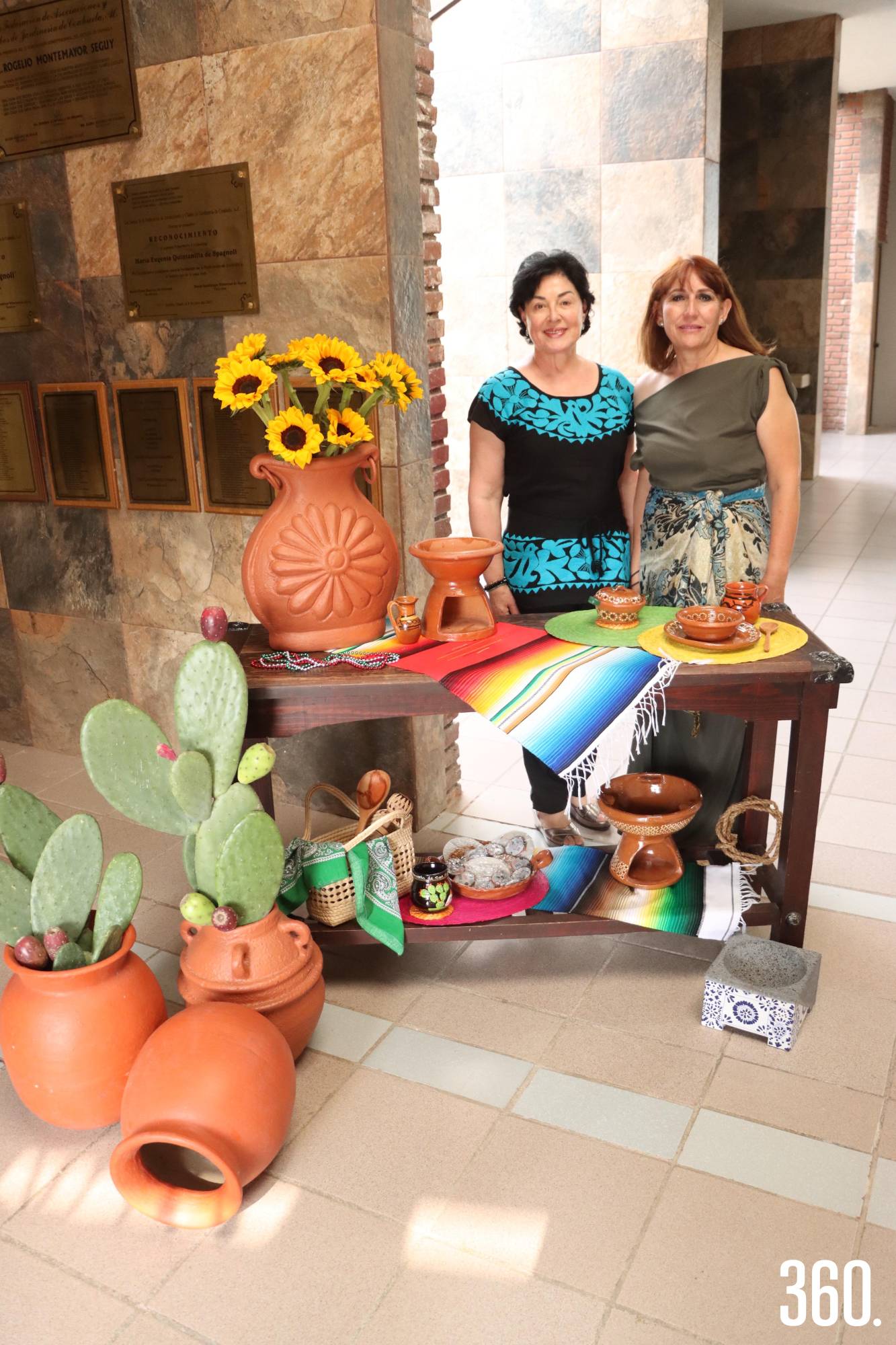 $!Anfitrionas, Tere Cavazos y Azucena Valdés.