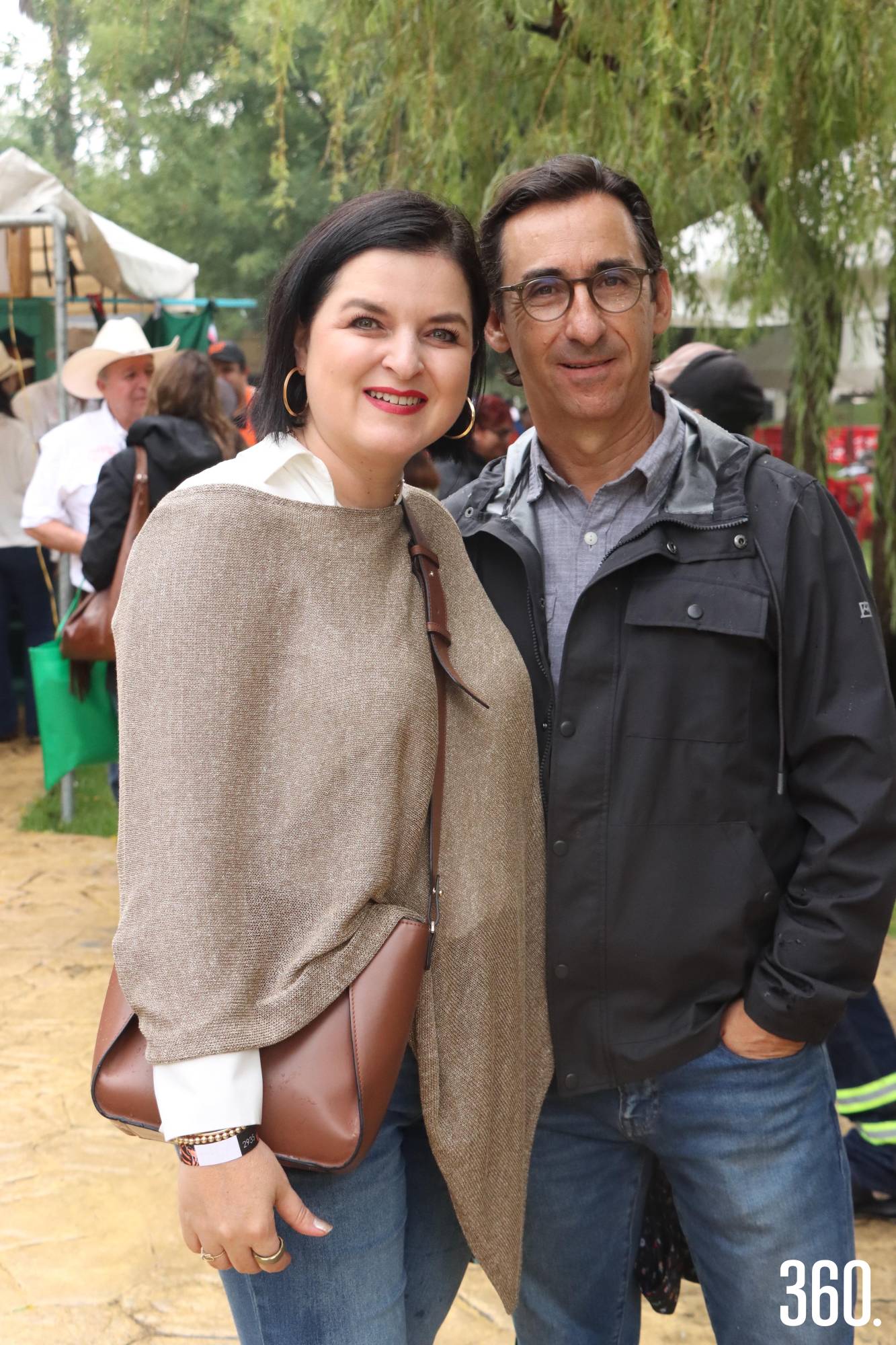 $!Magda Flores y Luis de la Peña.
