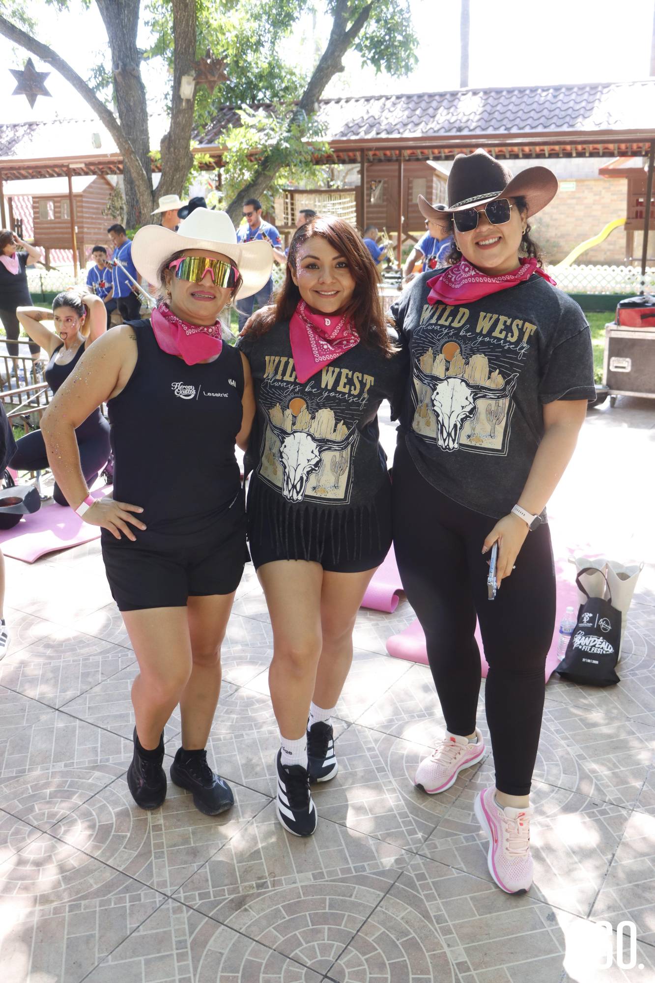 $!Flor Martínez, Lilian Salinas y Krystal Velázquez.