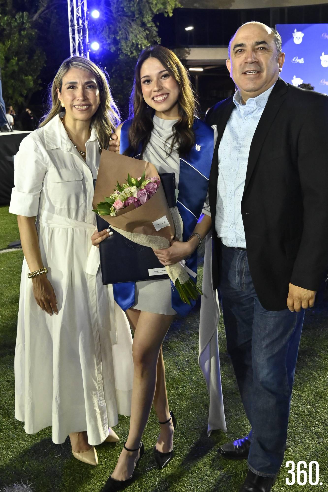 $!Gabriela Bustamante, Paulina y Luis Hernández.