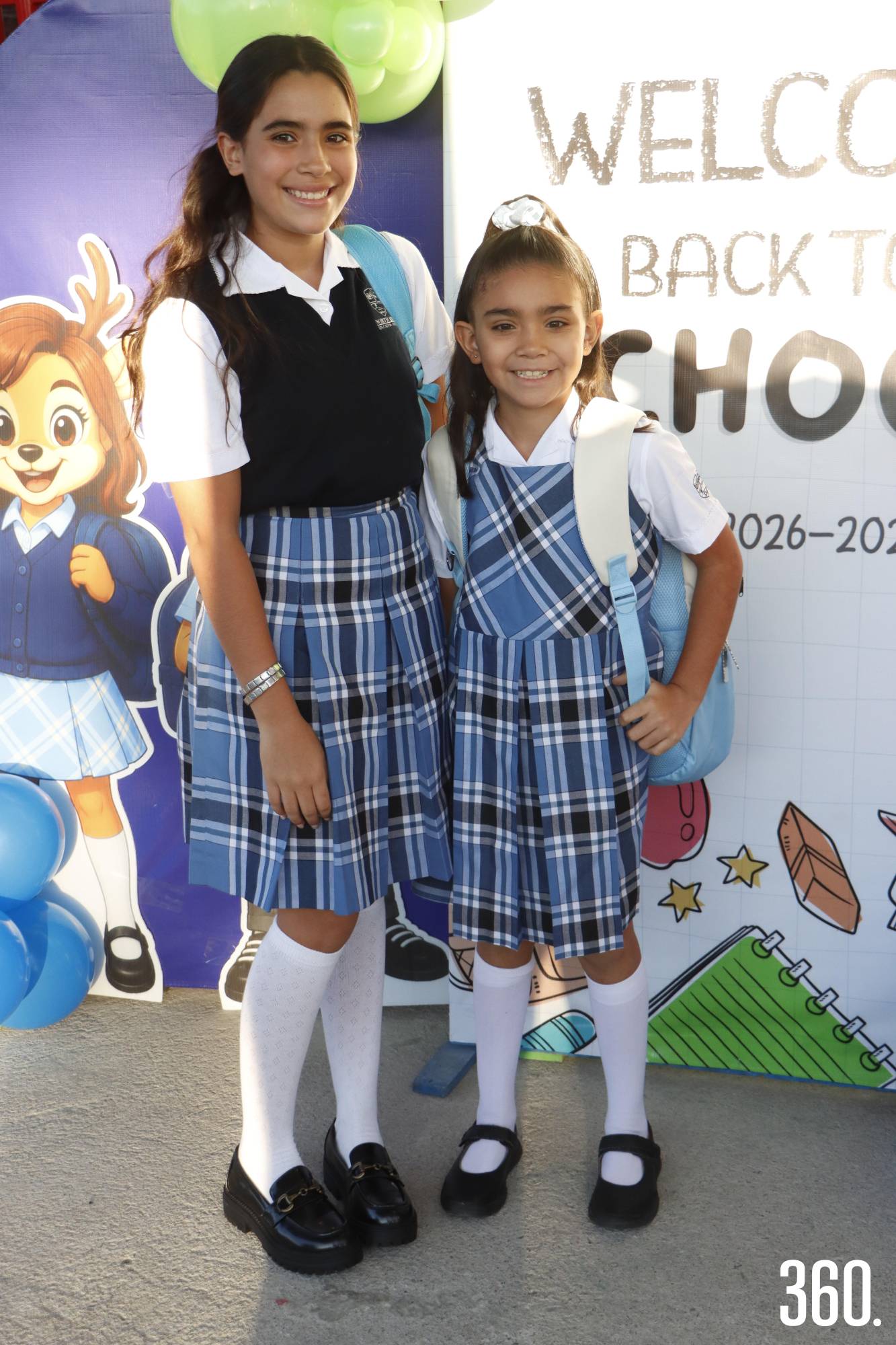 $!Sofía y Lucía Flores.