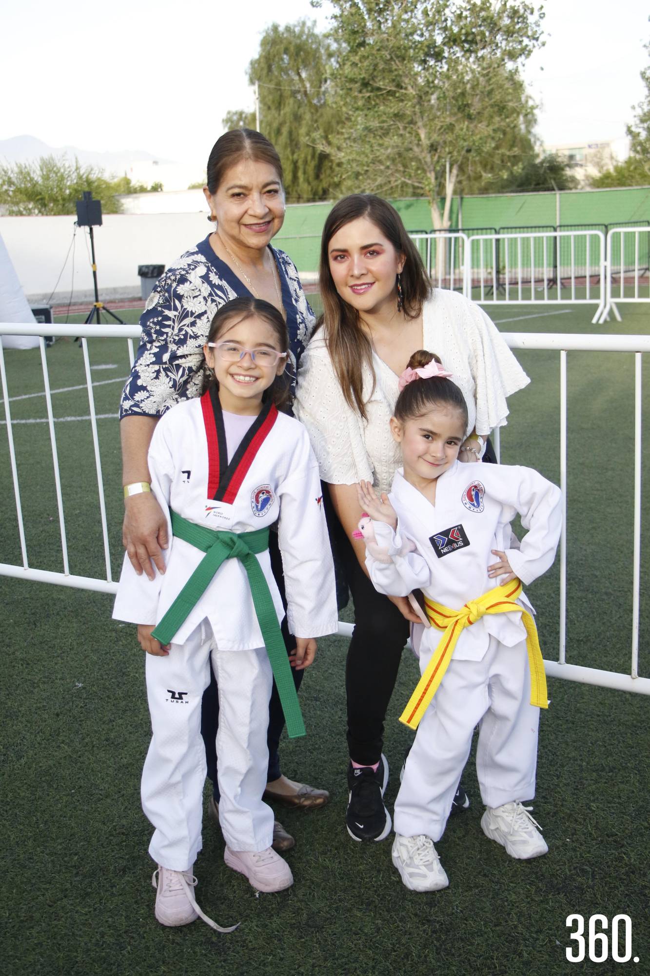 $!Gloria Baladez, Gloria Mata, Gloria y Victoria Arzola.
