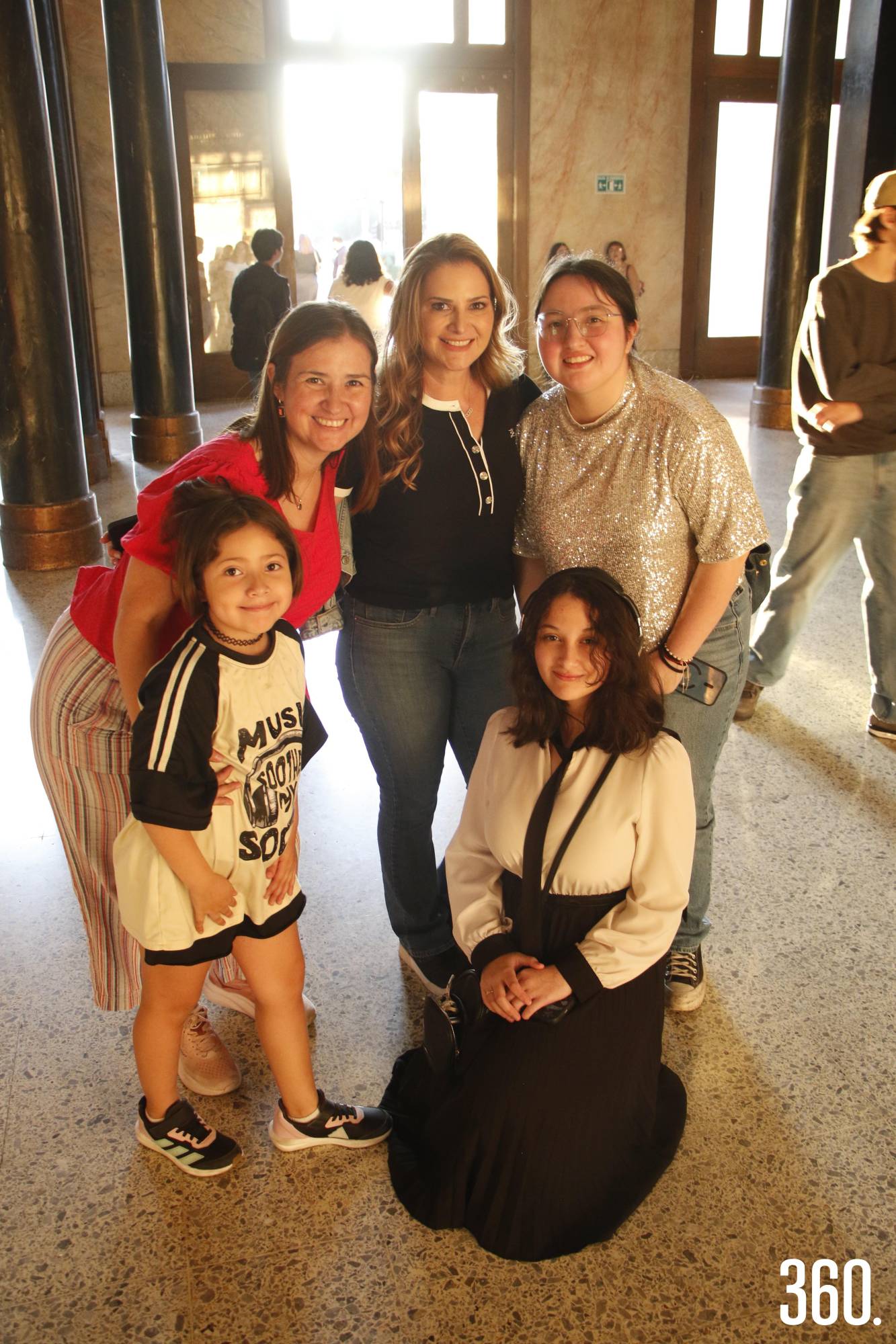 $!Mónica Montemayor, Hannah Cruz, Melissa Montemayor, Sofia González y Mariana González.