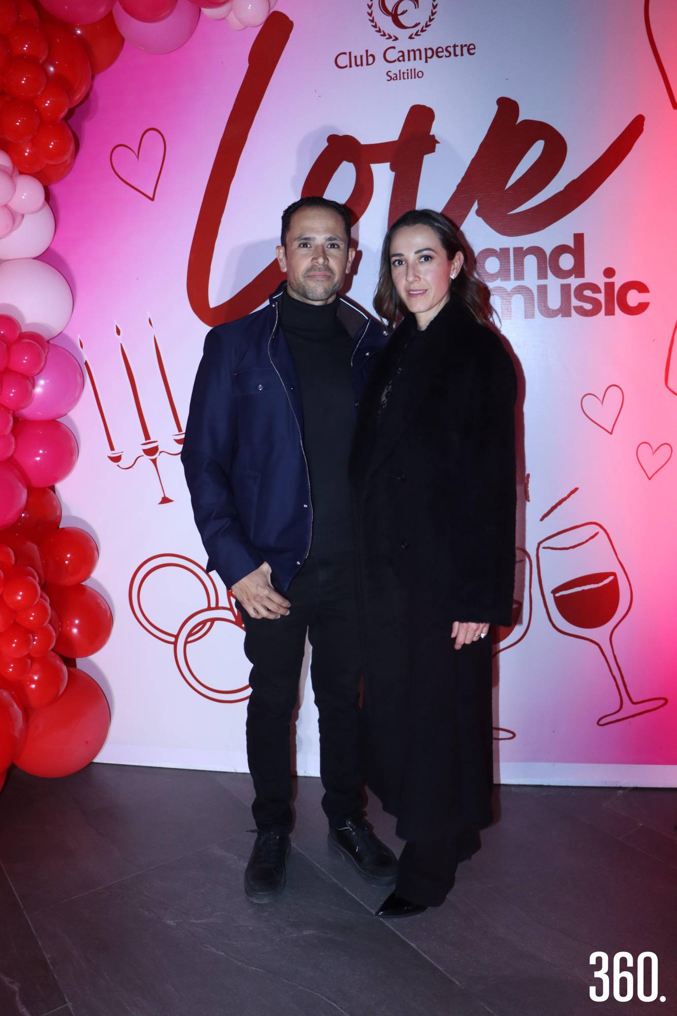 $!César García y Caro Sánchez.