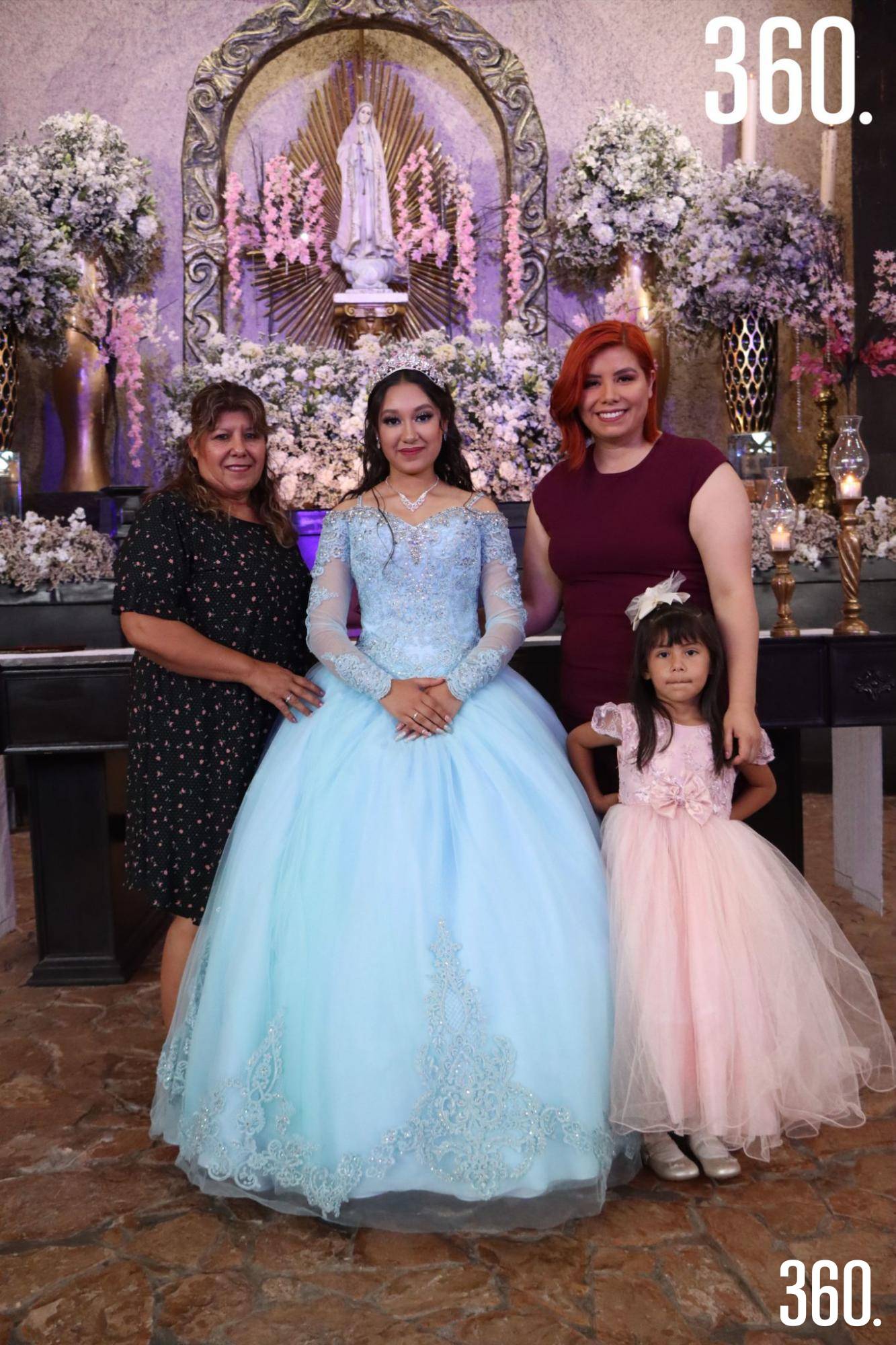 $!Con Rosa María, Goretti y Lía.