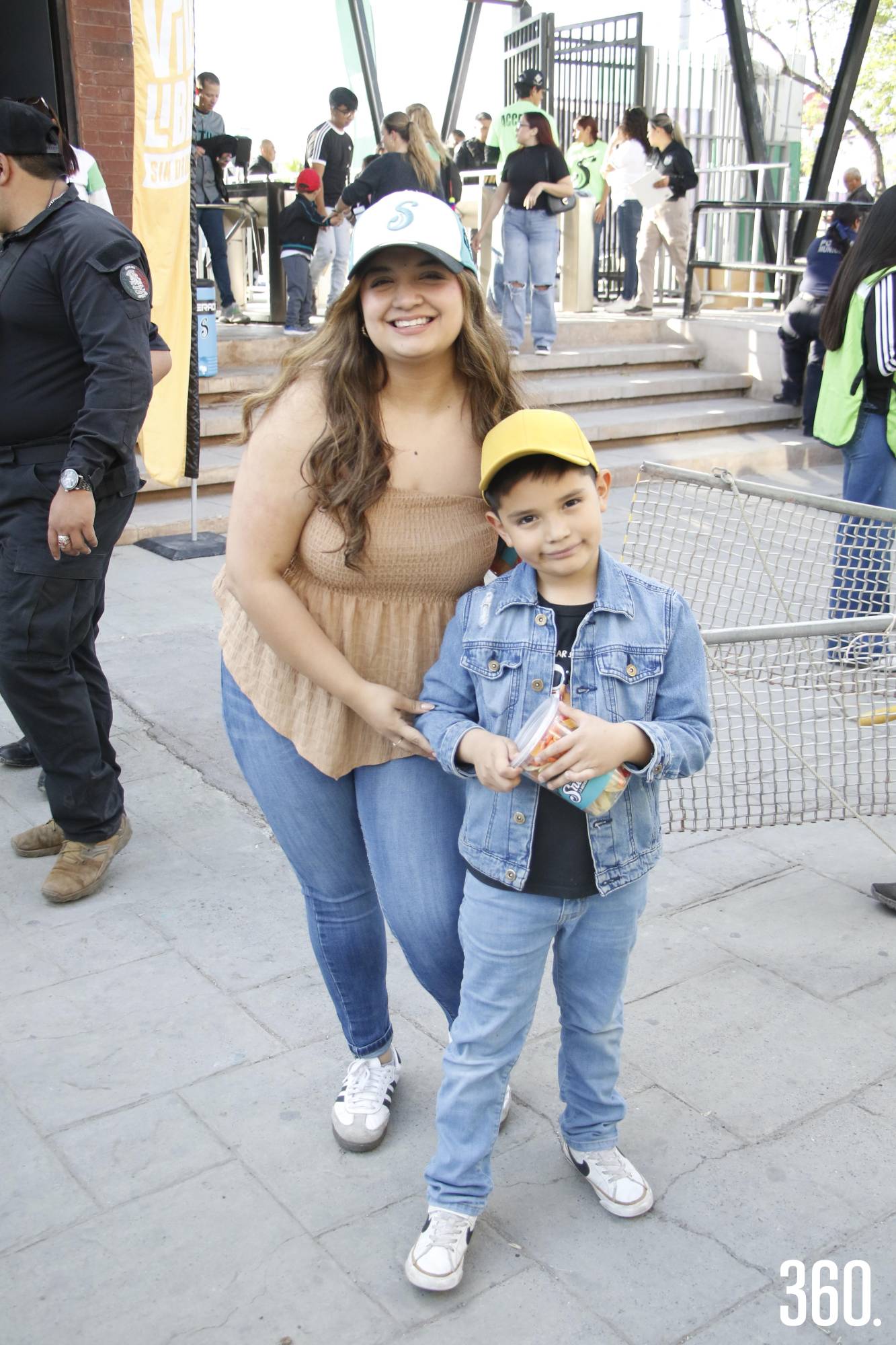 $!Alejandra y Ely Fuentes.