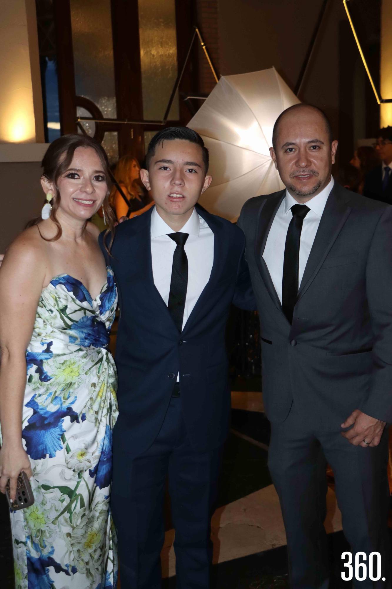 $!Marcela Coronado, Diego y Aquiles Coss.