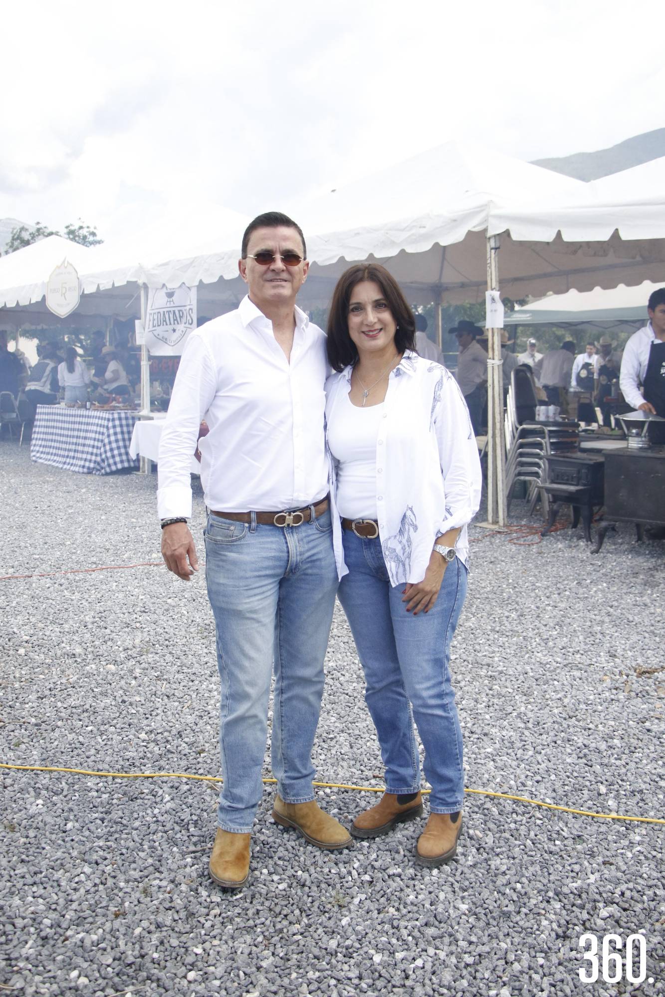 $!Gerardo y Cynthia de Del Bosque.