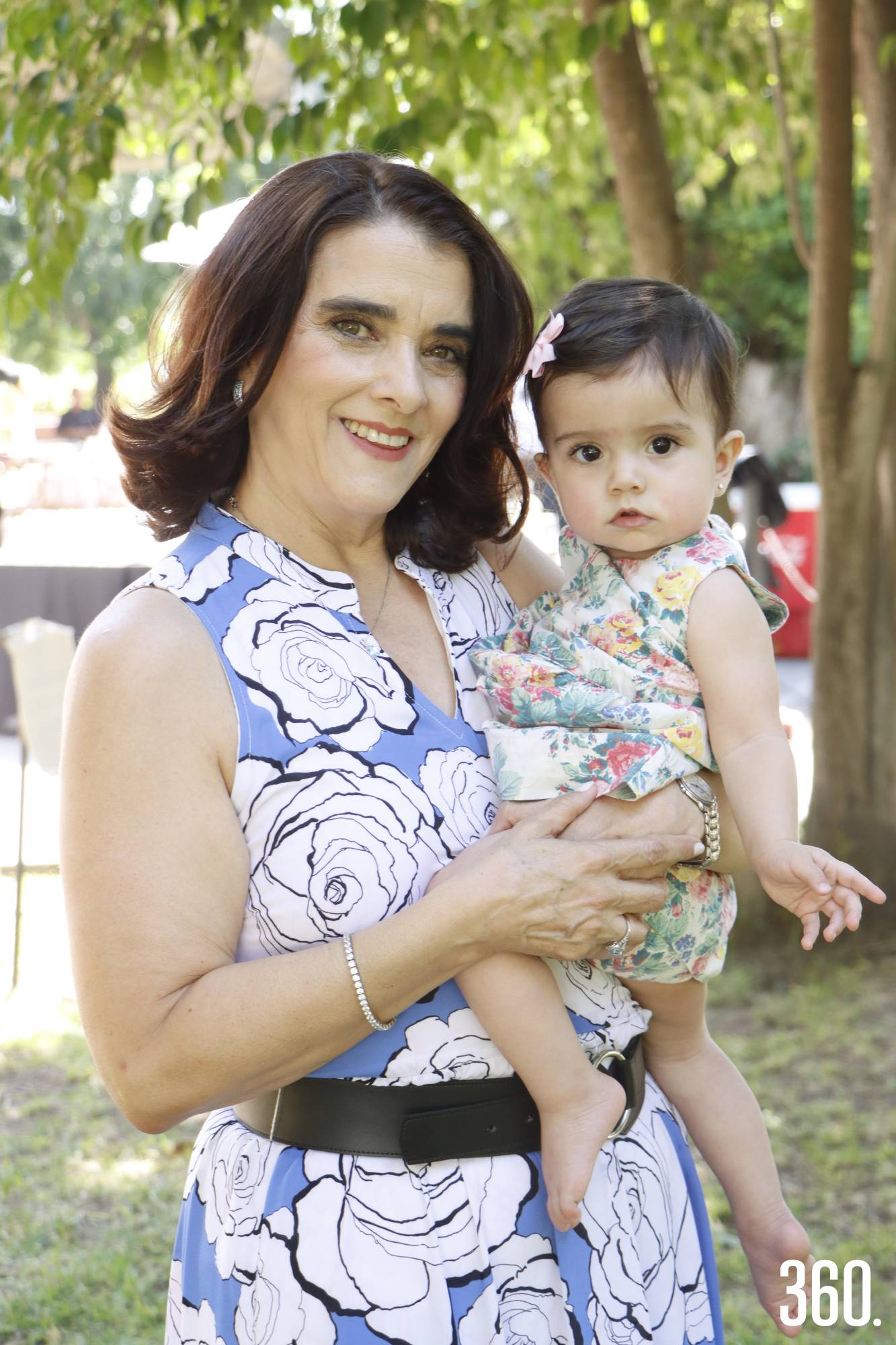 $!Claudia Córdova y Olivia Yates.
