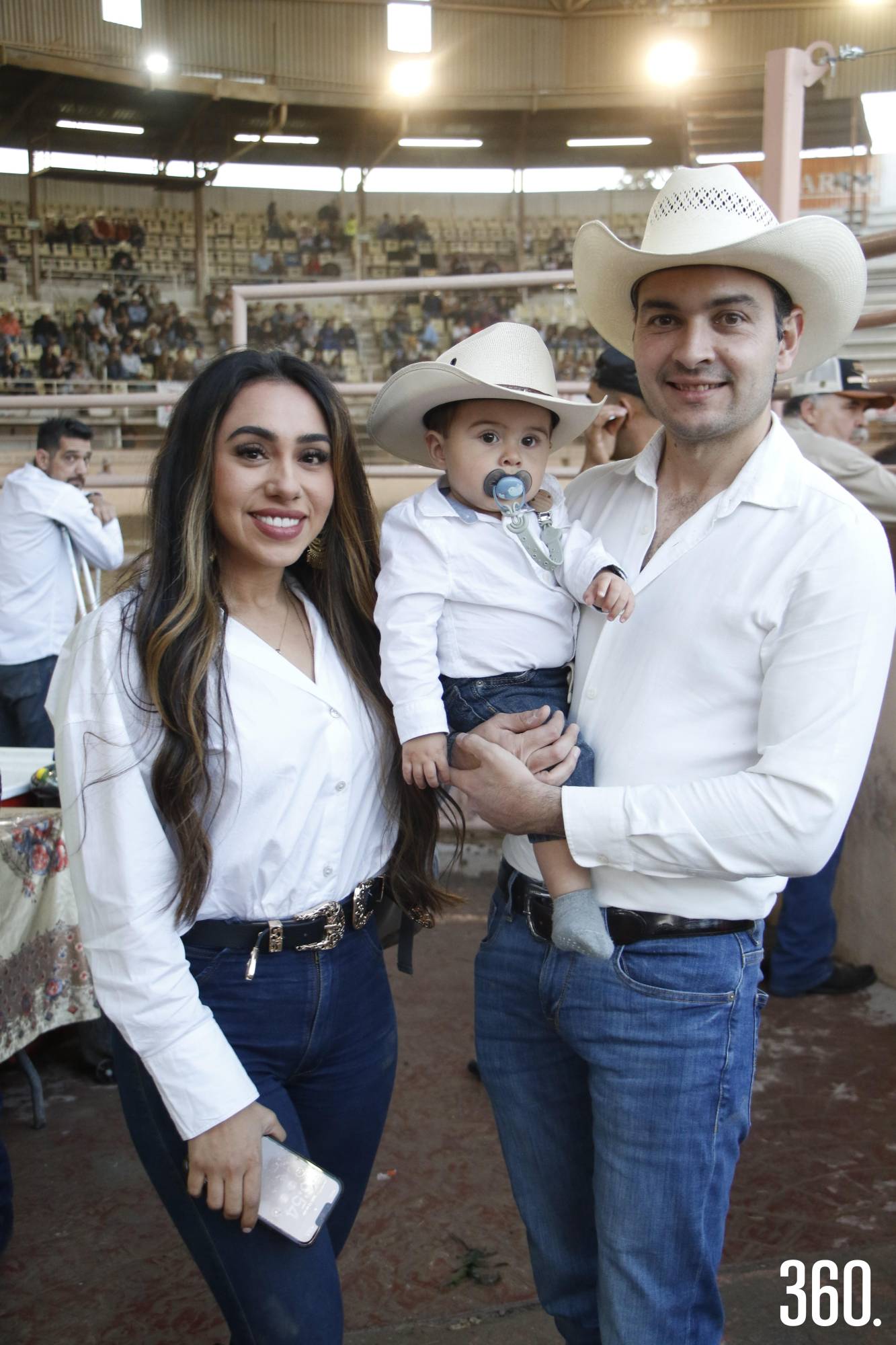 $!Jocelyn Covarrubias, Ricardo y Ricardo Treviño.